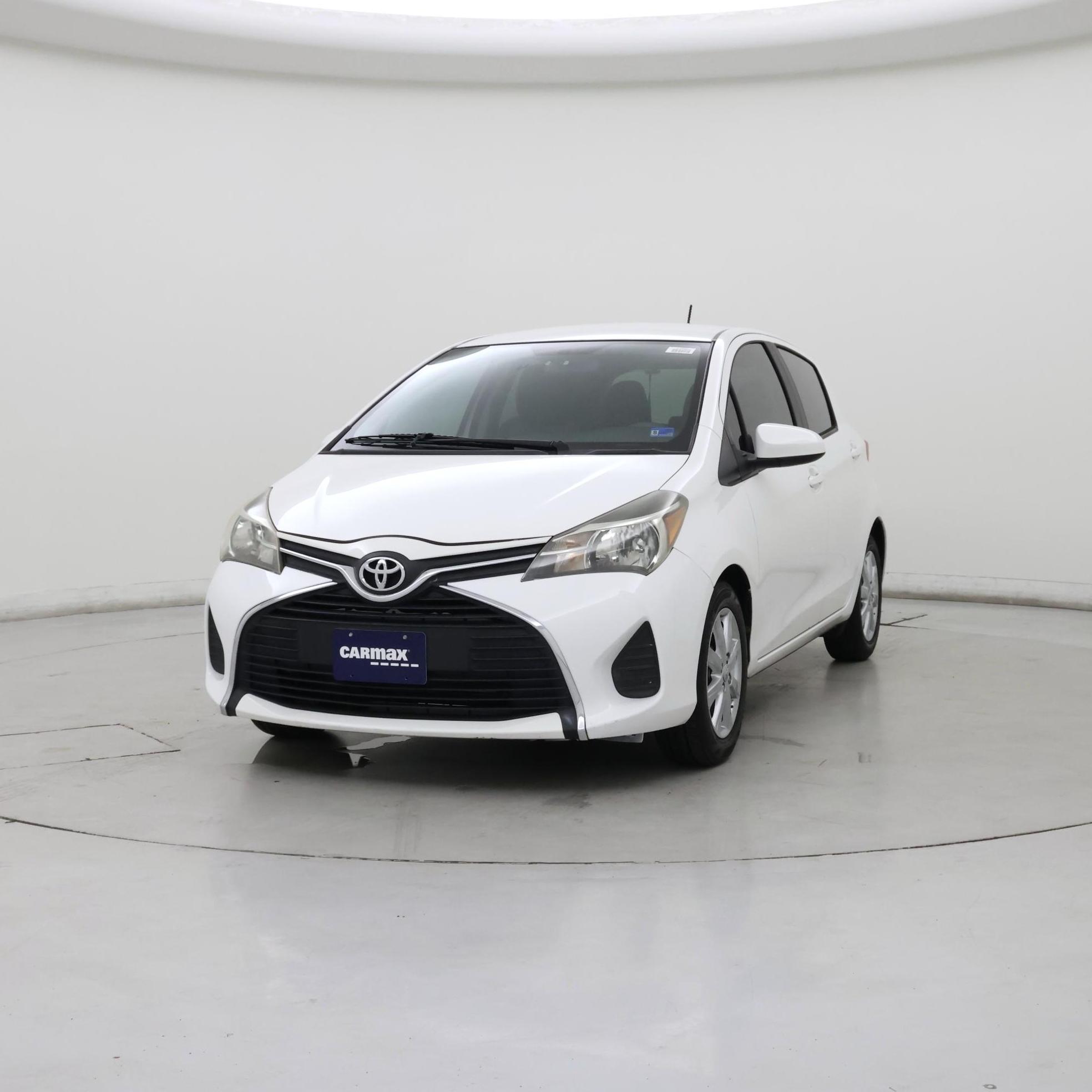 Thumbnail: 2015 Toyota Yaris - 4