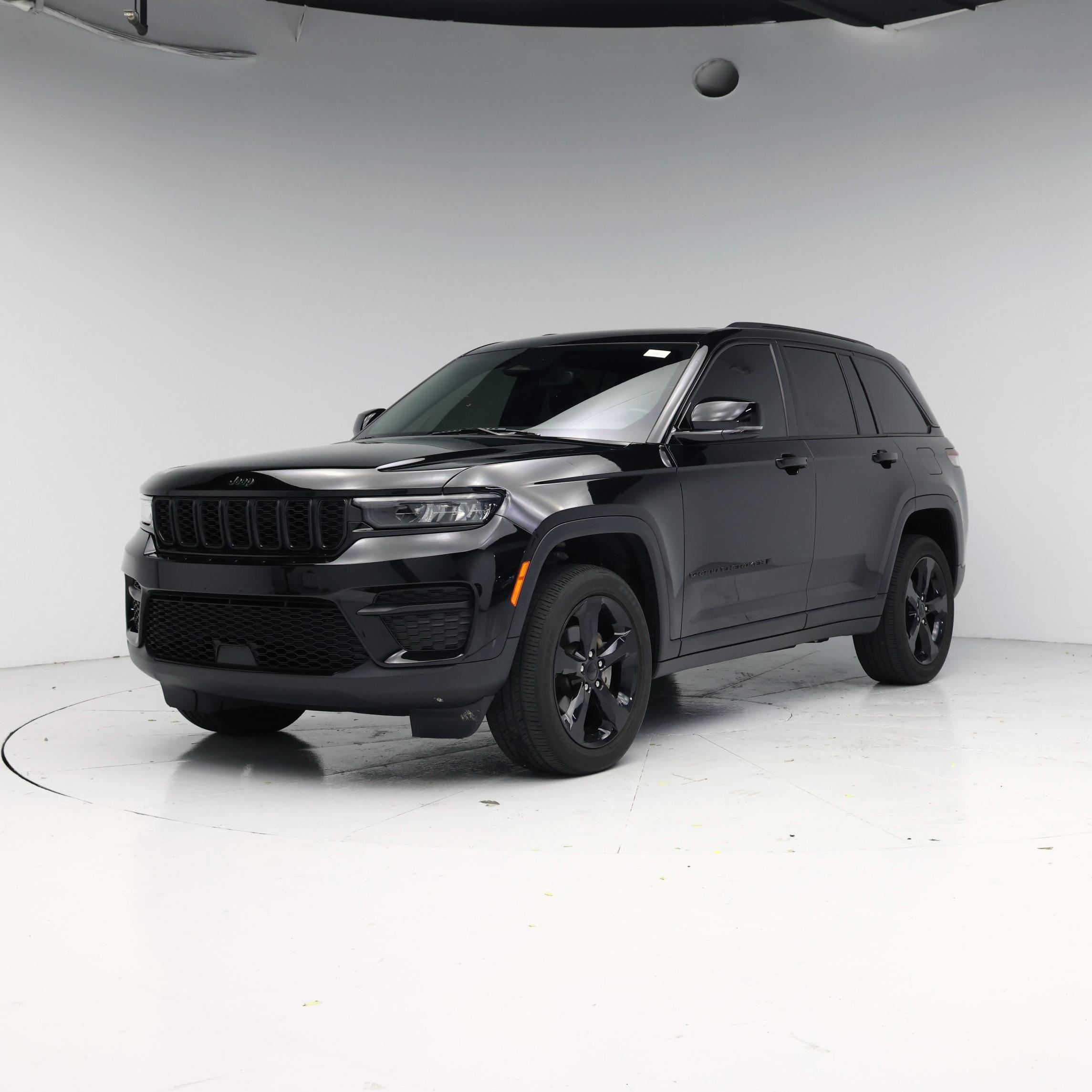 Thumbnail: 2022 Jeep Grand Cherokee - 4