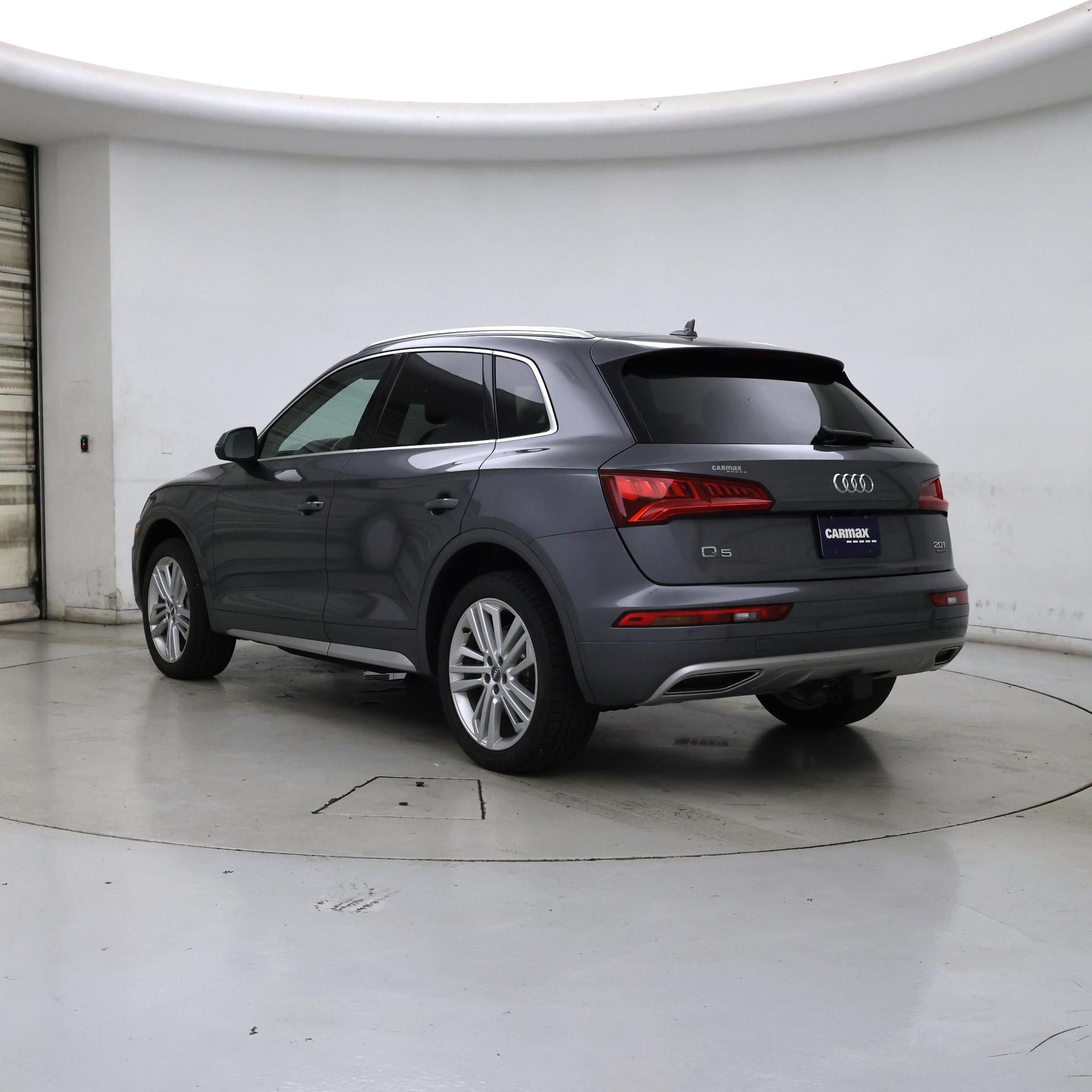 Thumbnail: 2018 Audi Q5 - 2