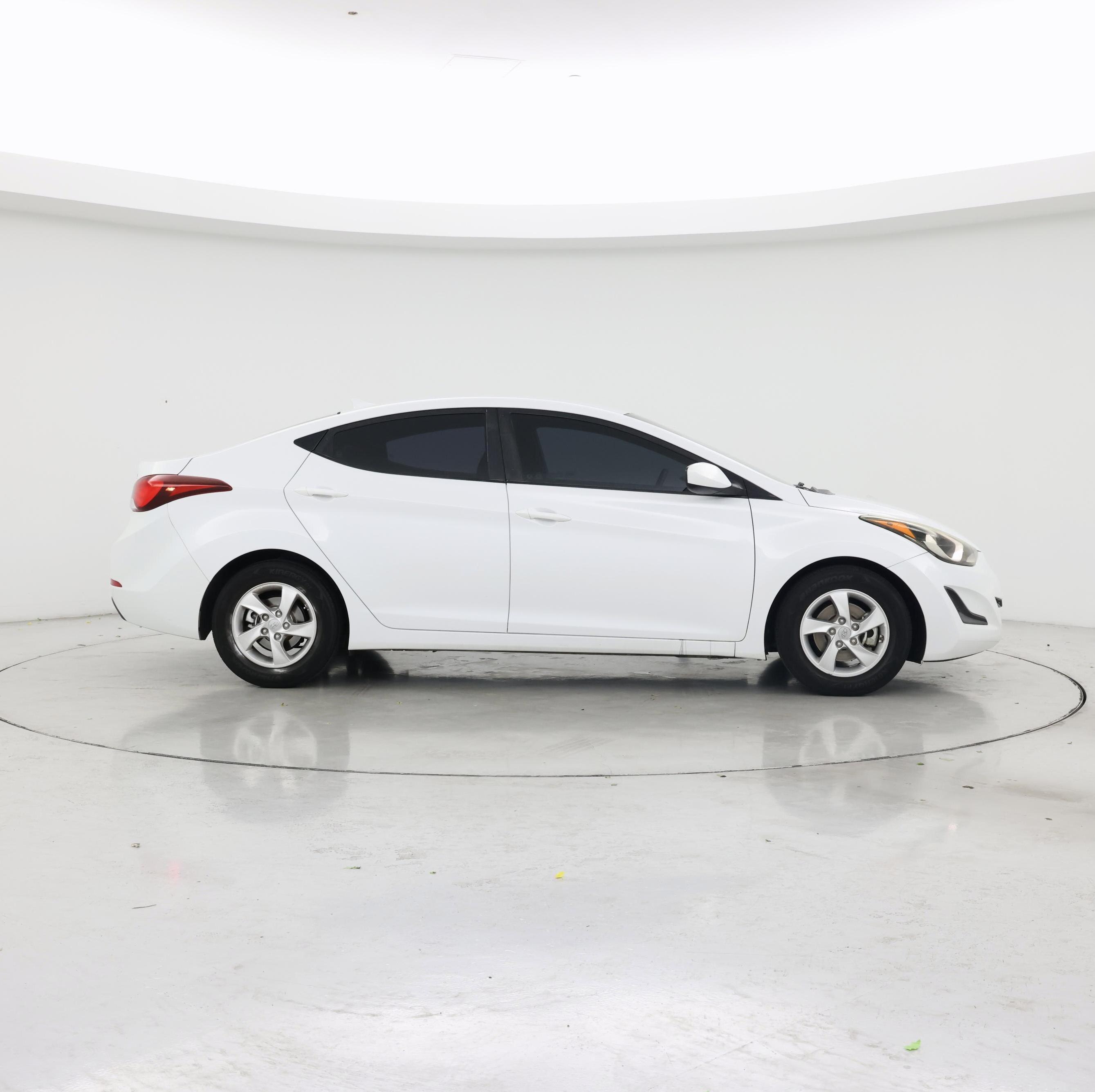 Thumbnail: 2015 Hyundai Elantra - 7