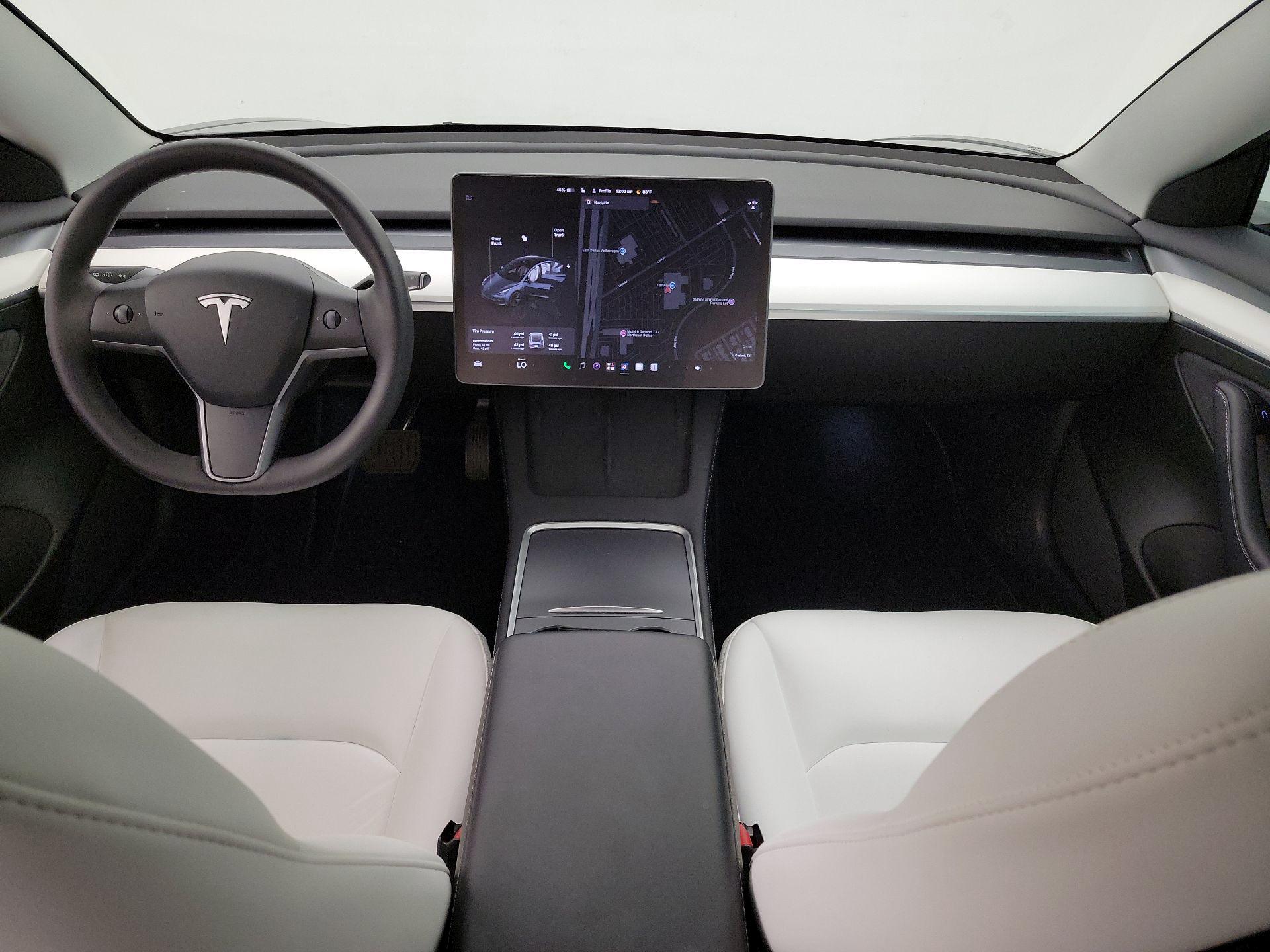 Thumbnail: 2022 Tesla Model 3 - 9