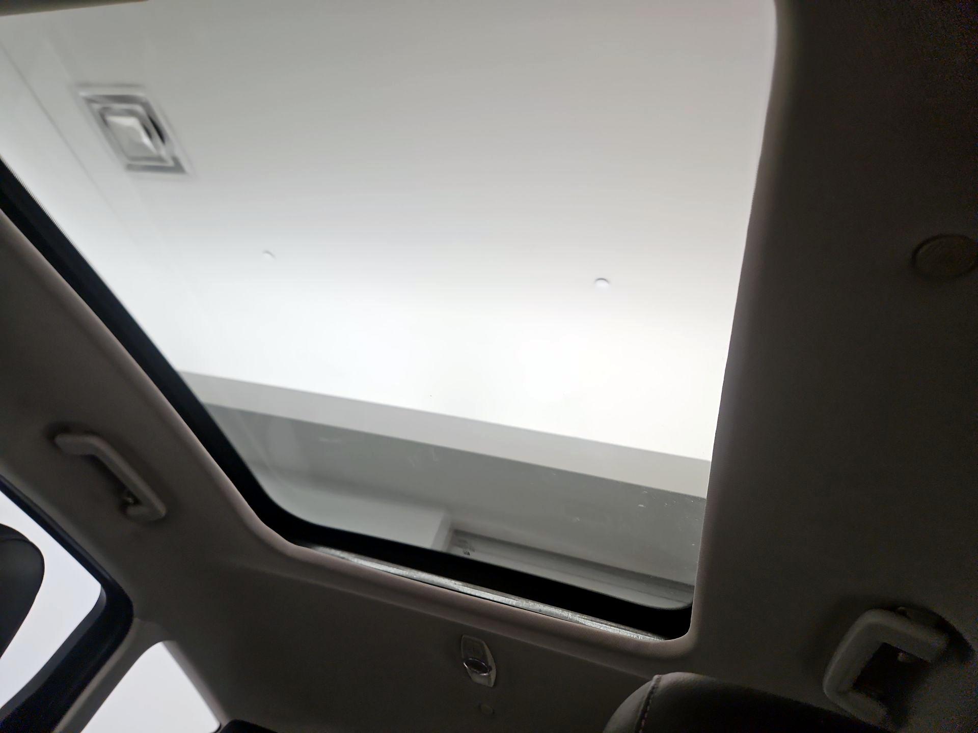 Thumbnail: 2015 Ford C-Max - 19