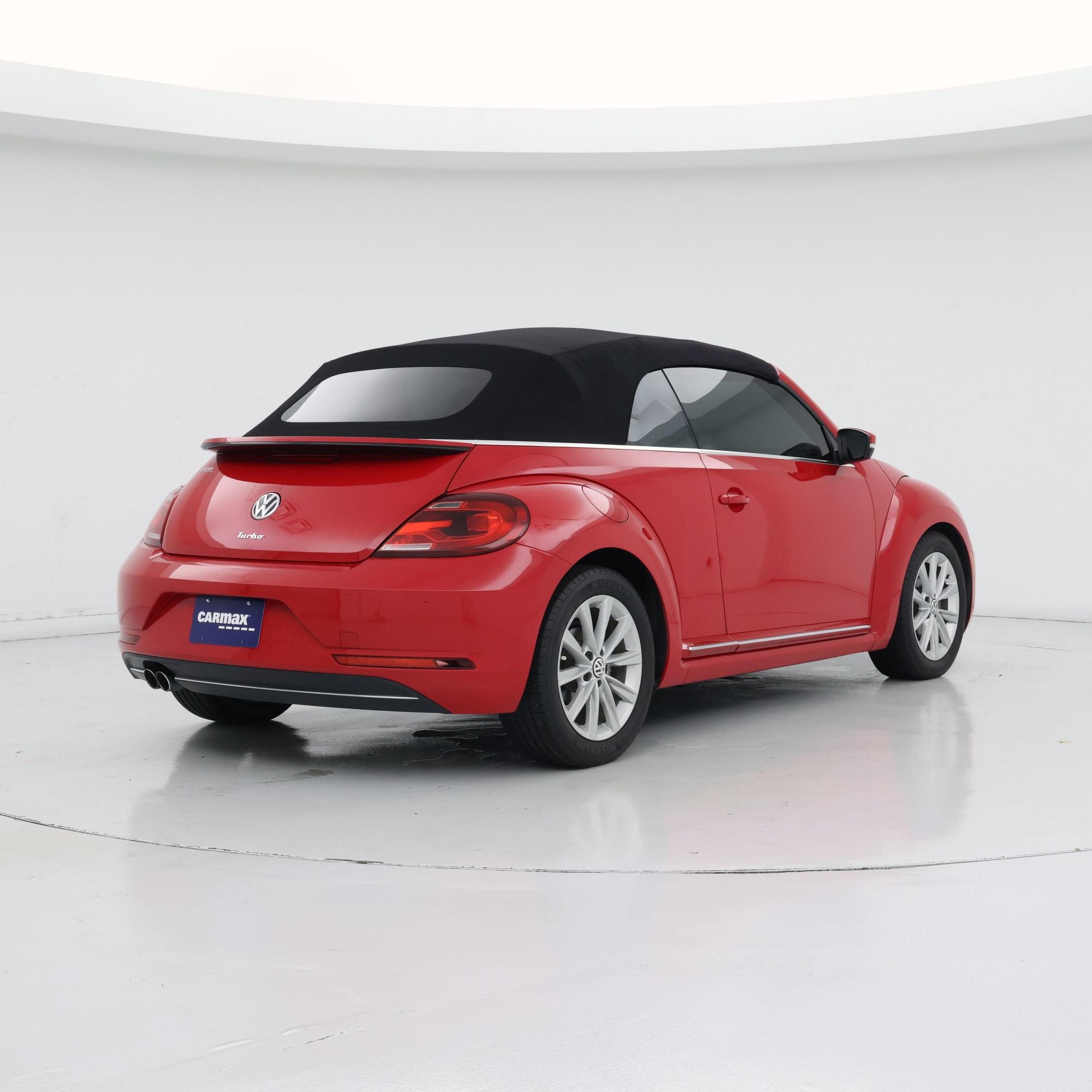 Thumbnail: 2018 Volkswagen Beetle - 8