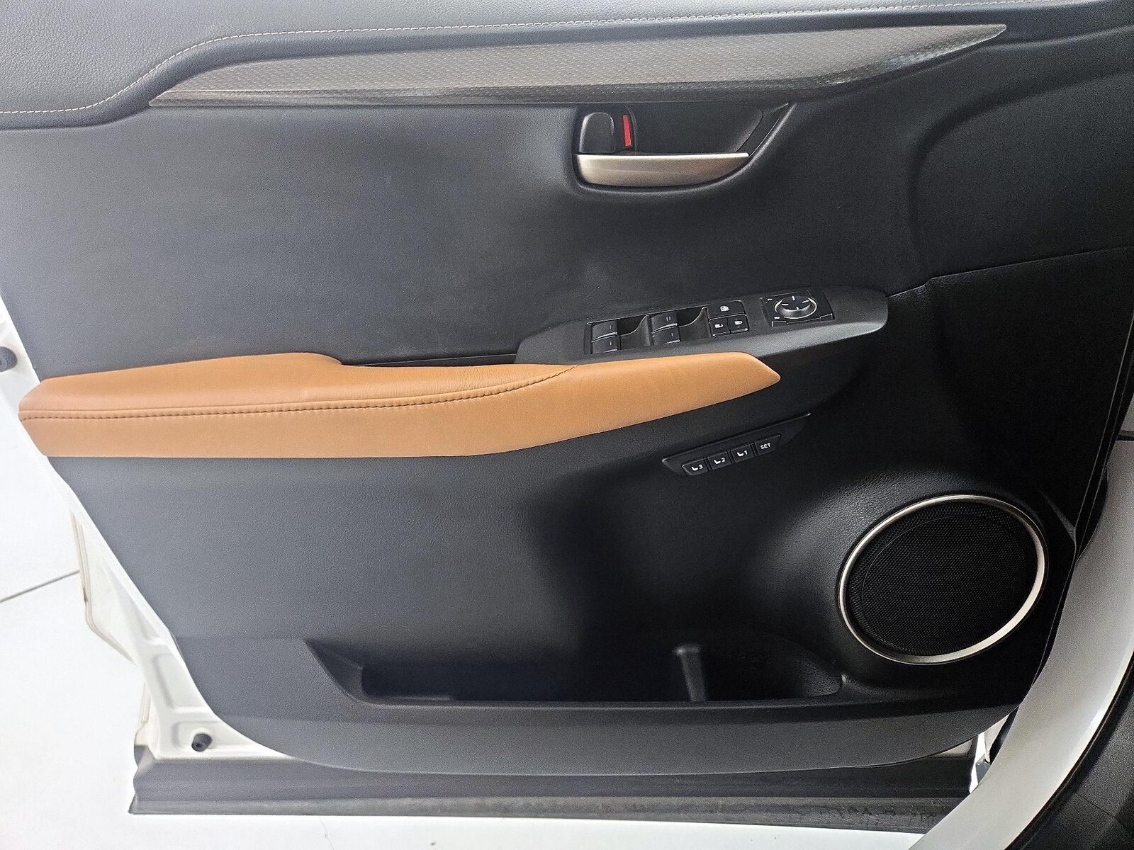 2016 Lexus NX 200t - Photo 13