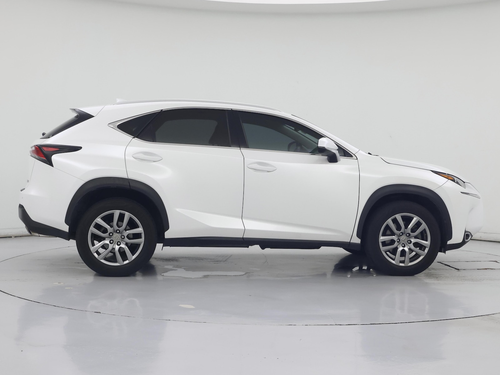 2016 Lexus NX 200t - Photo 8