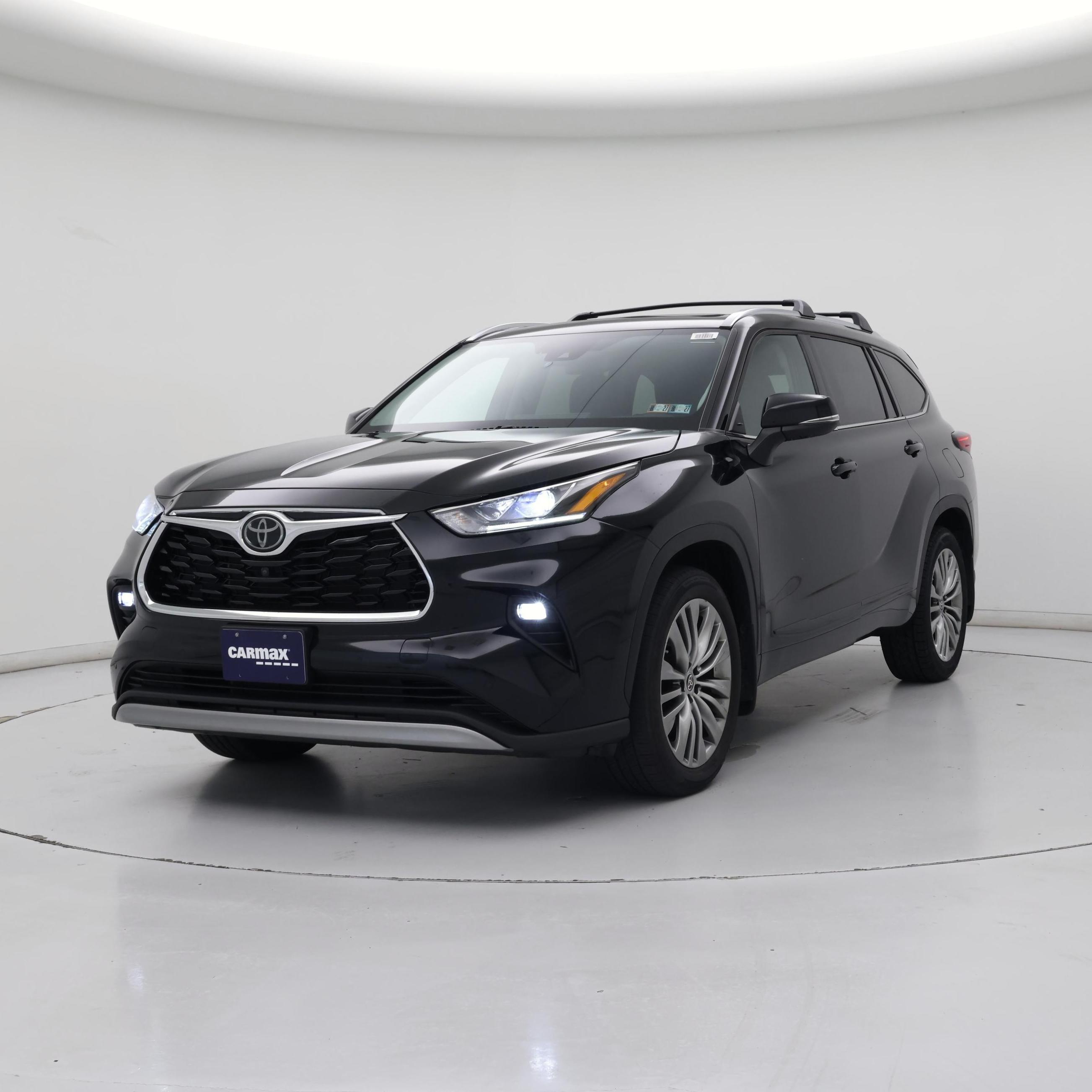 Thumbnail: 2021 Toyota Highlander - 4
