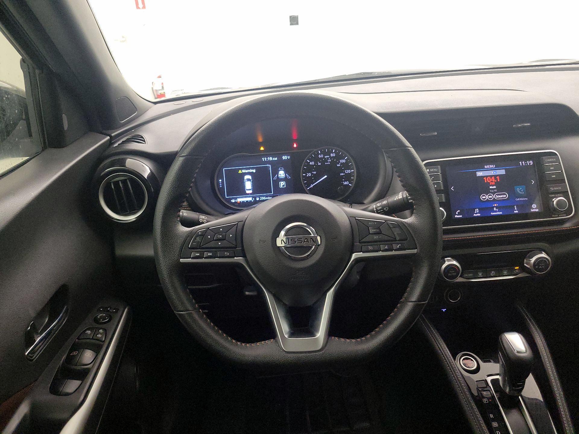 Thumbnail: 2020 Nissan Kicks - 10