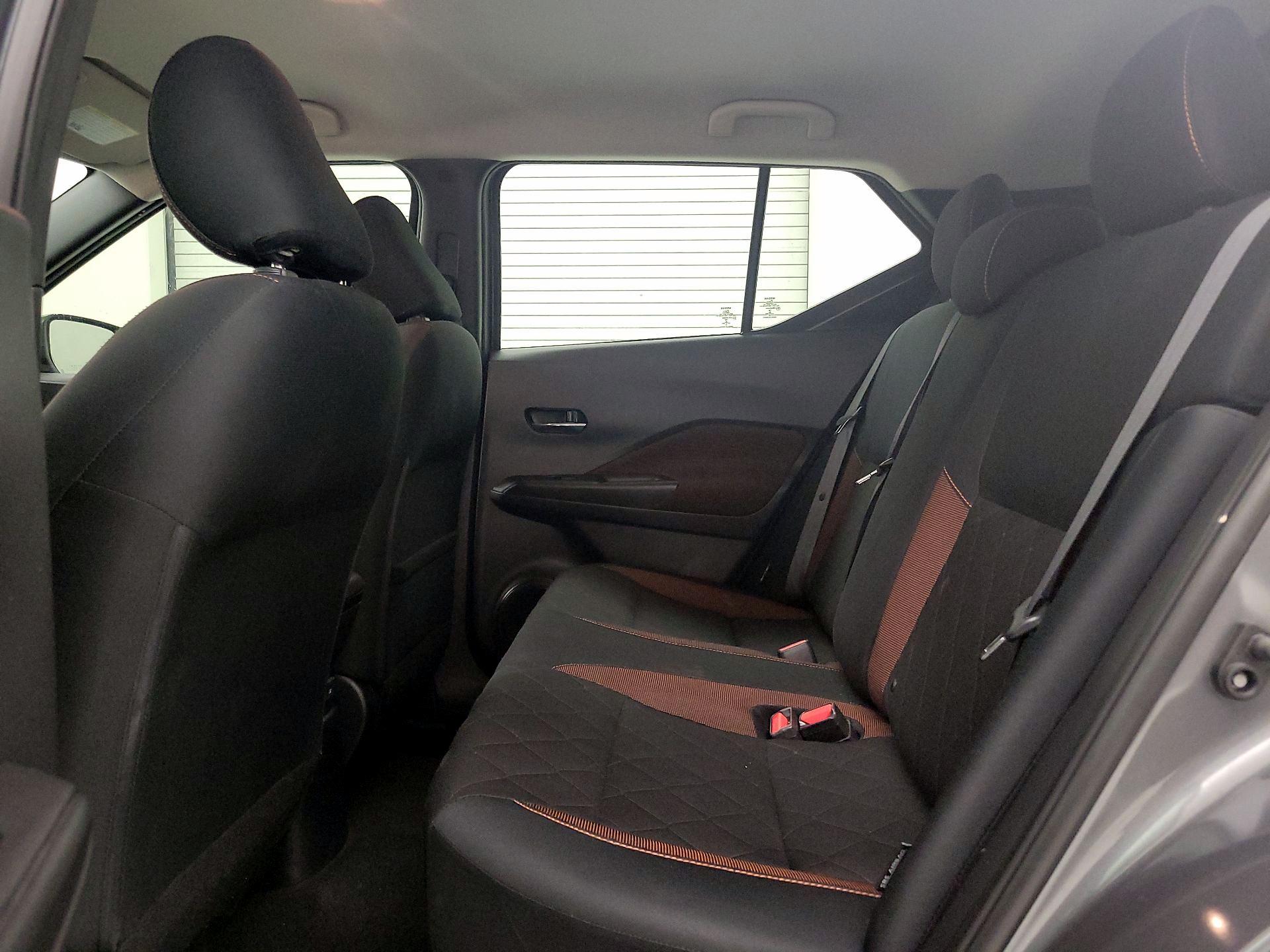 Thumbnail: 2020 Nissan Kicks - 18