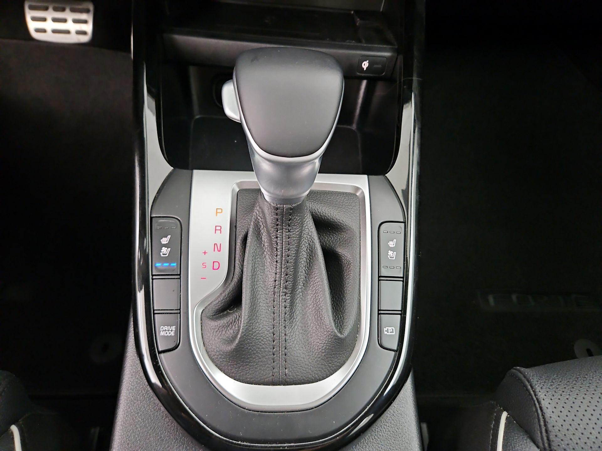 Thumbnail: 2023 Kia Forte - 18