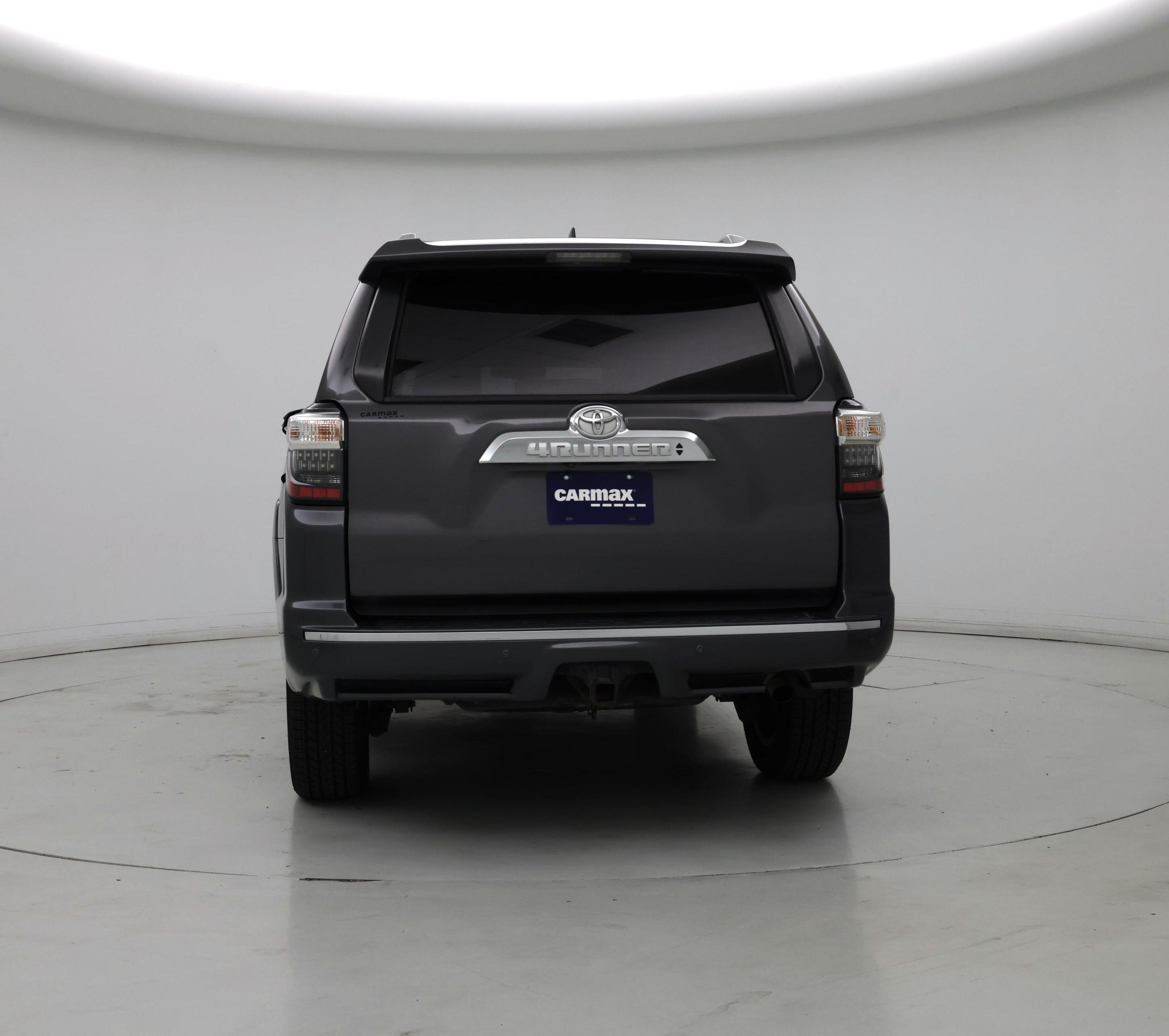 Thumbnail: 2016 Toyota 4Runner - 6