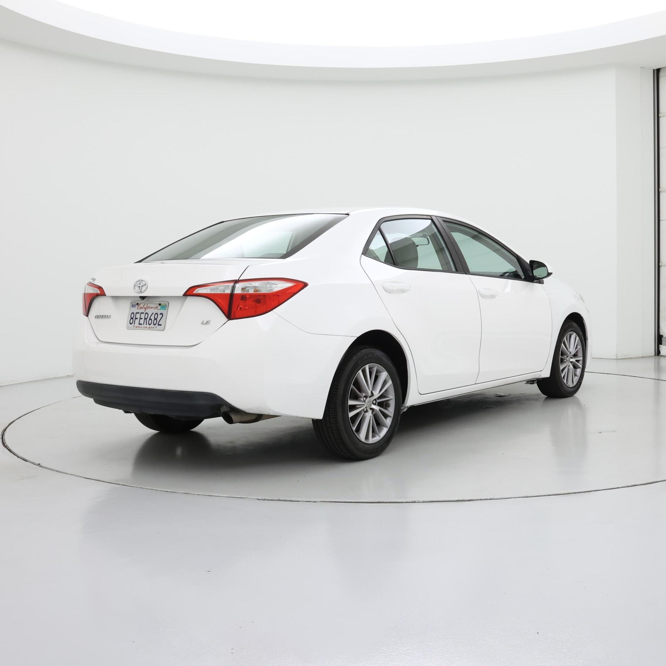 Thumbnail: 2015 Toyota Corolla - 8