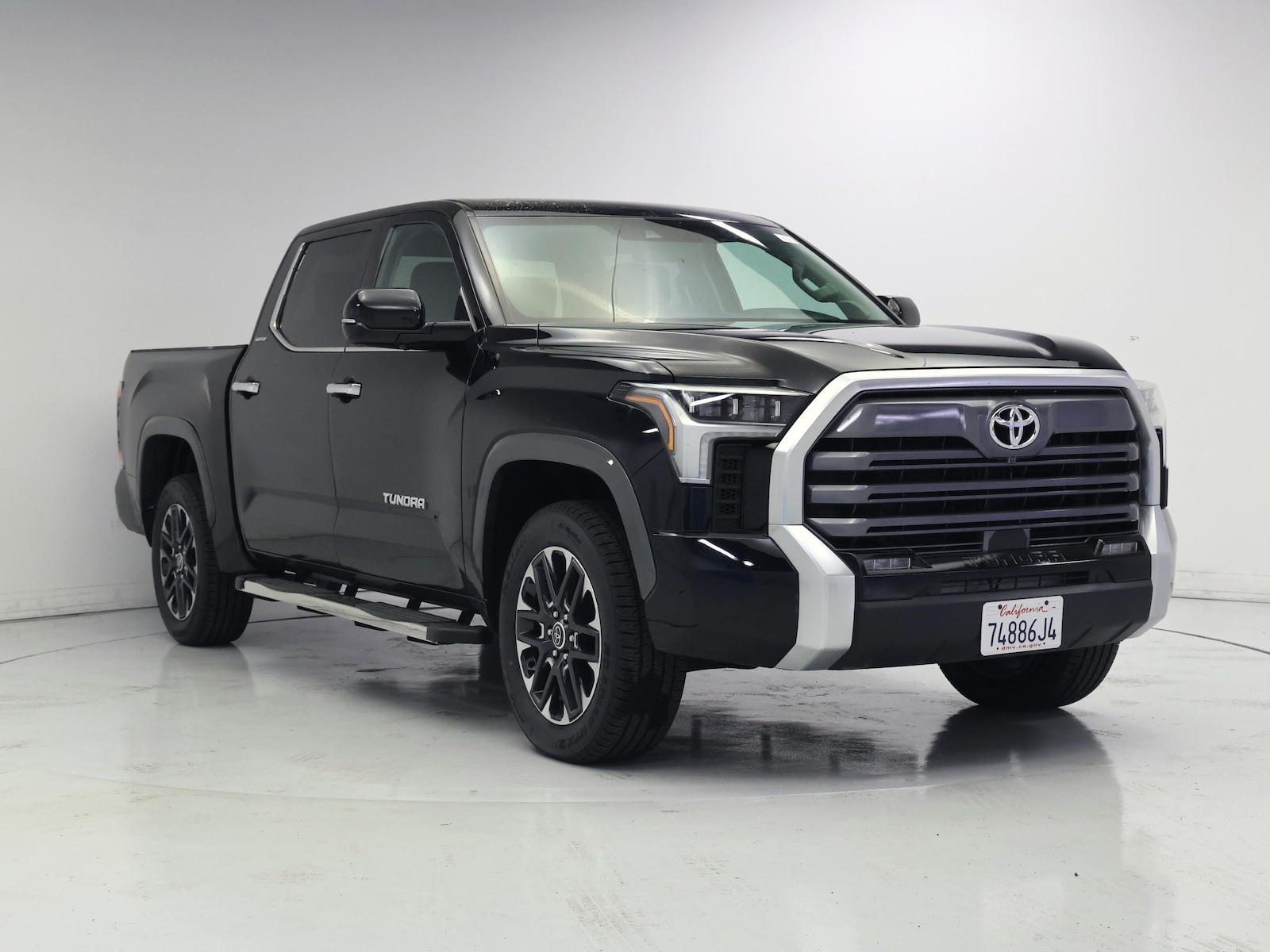 2023 Toyota Tundra Limited - Photo 2