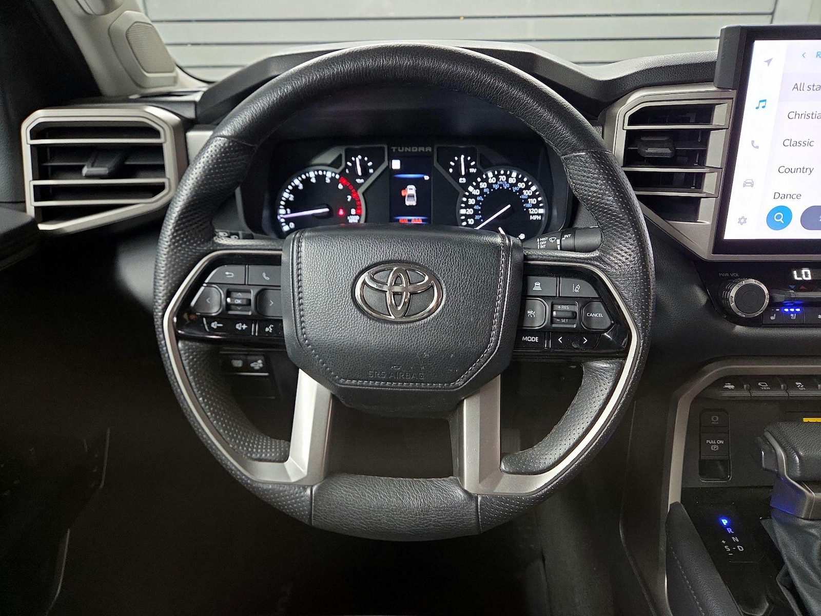 2023 Toyota Tundra Limited - Photo 11
