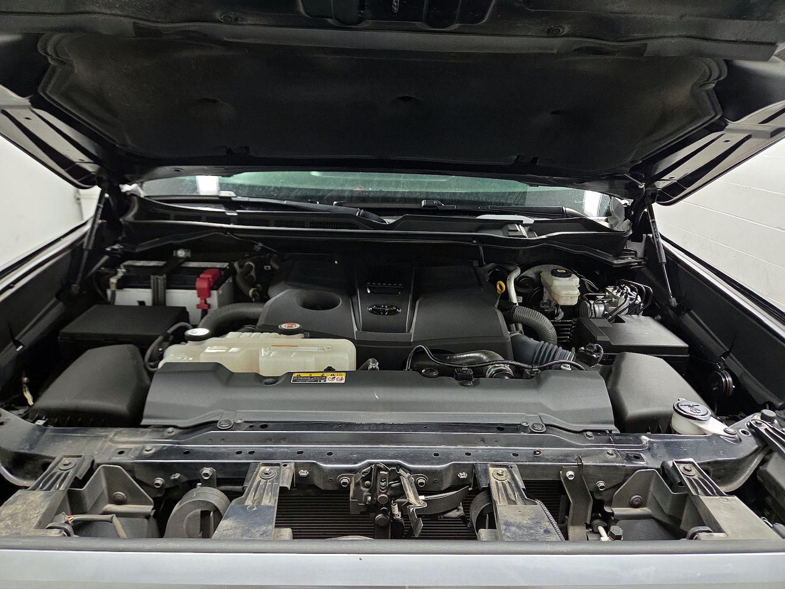2023 Toyota Tundra Limited - Photo 18