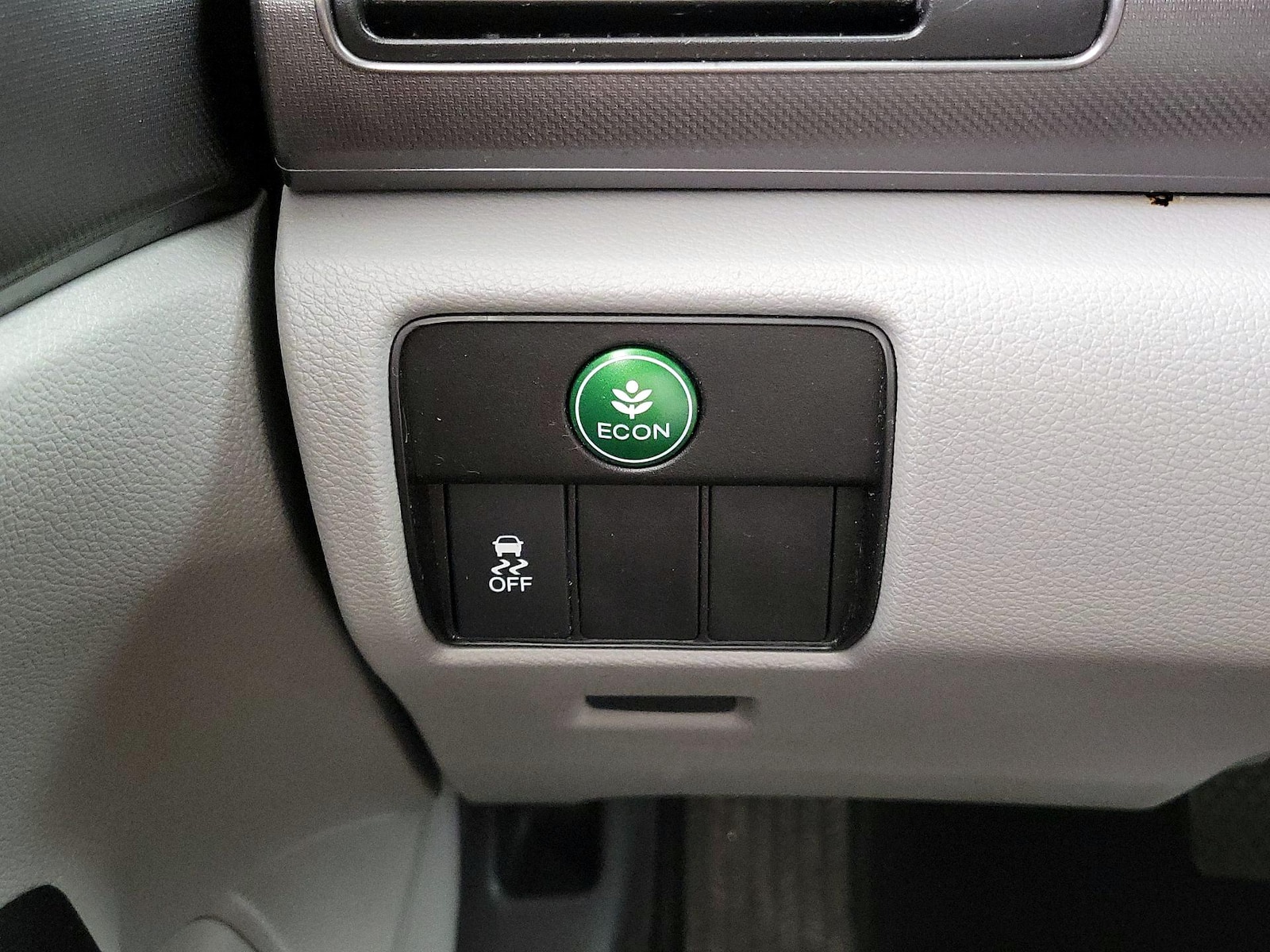 2014 Honda Accord LX - Photo 14