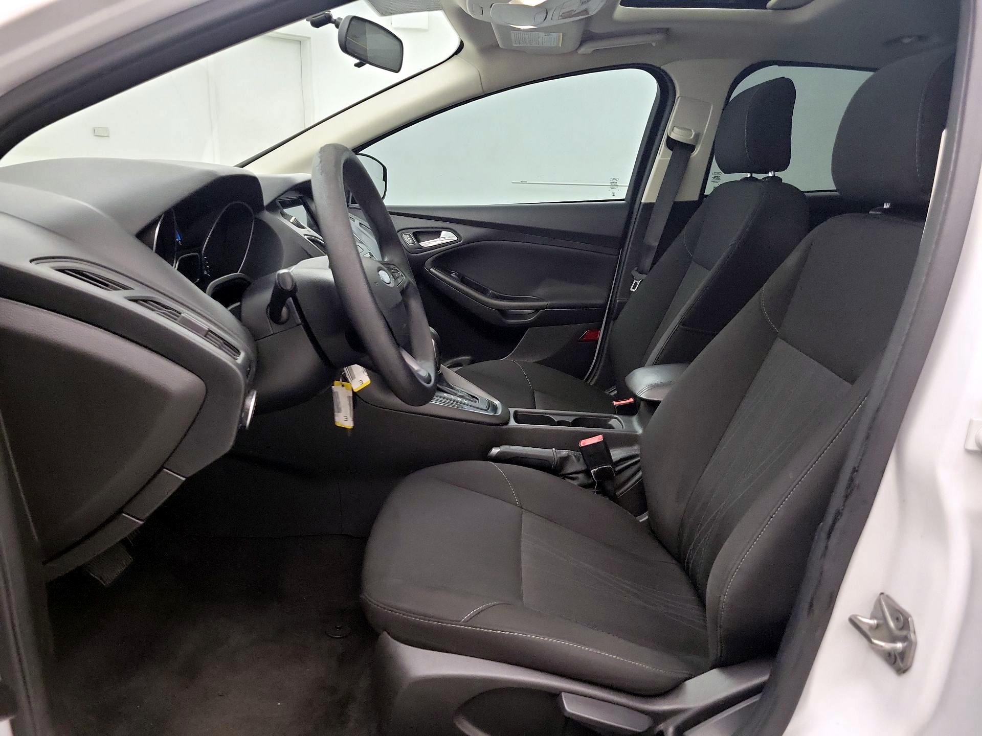 Thumbnail: 2017 Ford Focus - 11