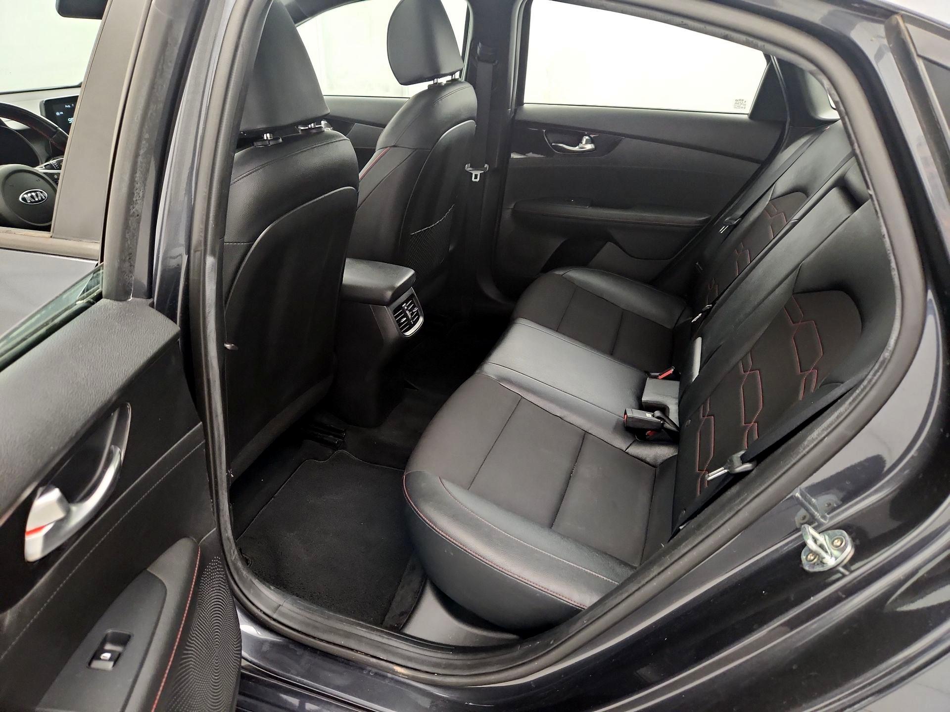 Thumbnail: 2021 Kia Forte - 20