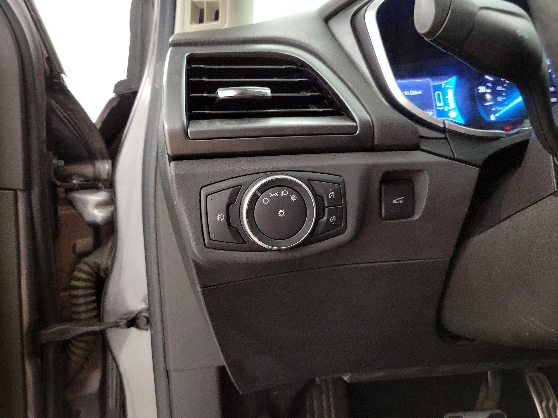 Thumbnail: 2014 Ford Fusion - 13
