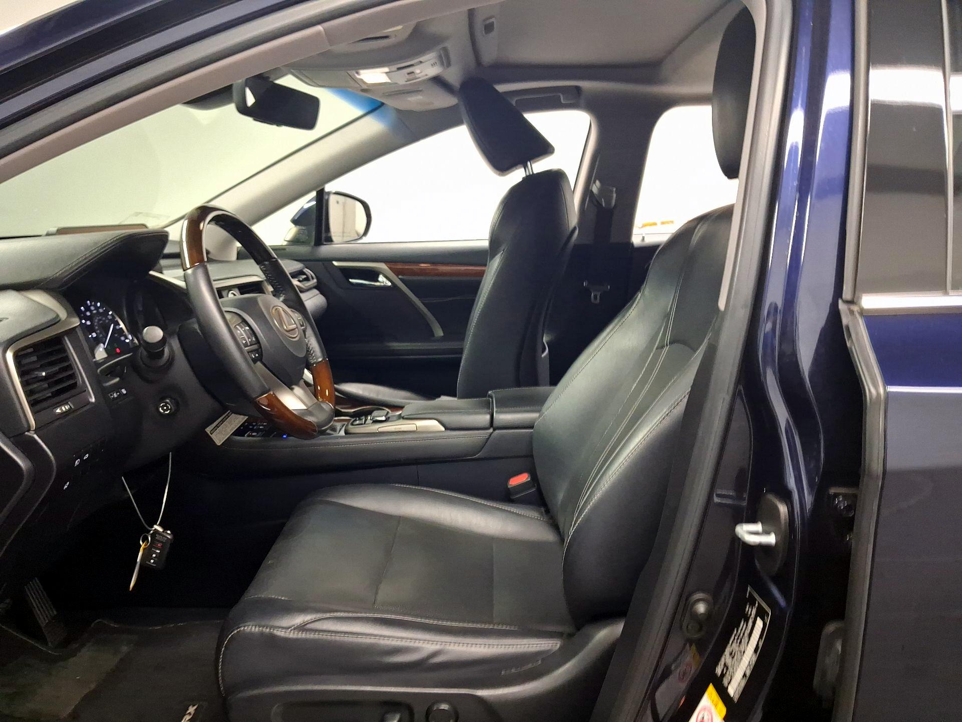 Thumbnail: 2019 Lexus RX - 9