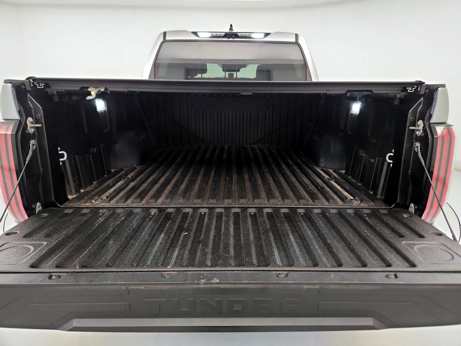 2023 Toyota Tundra Limited - Photo 22