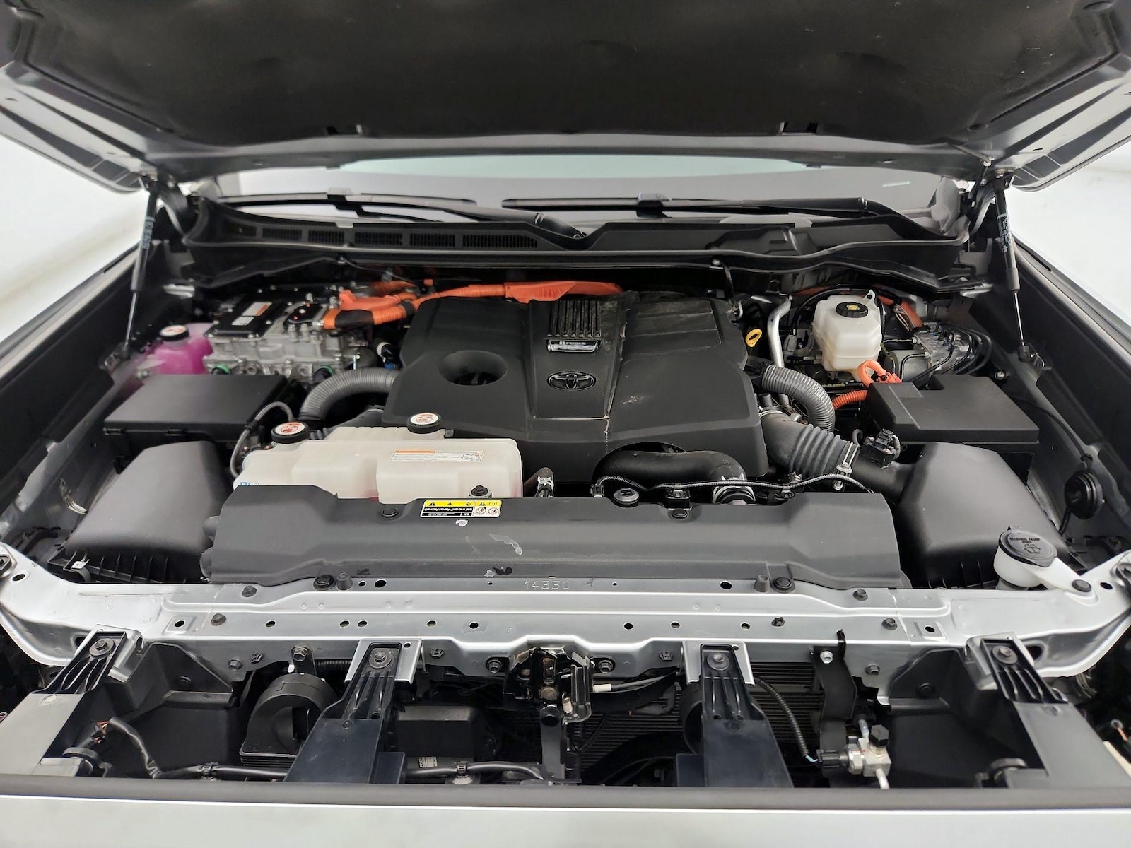 2023 Toyota Tundra Limited - Photo 23