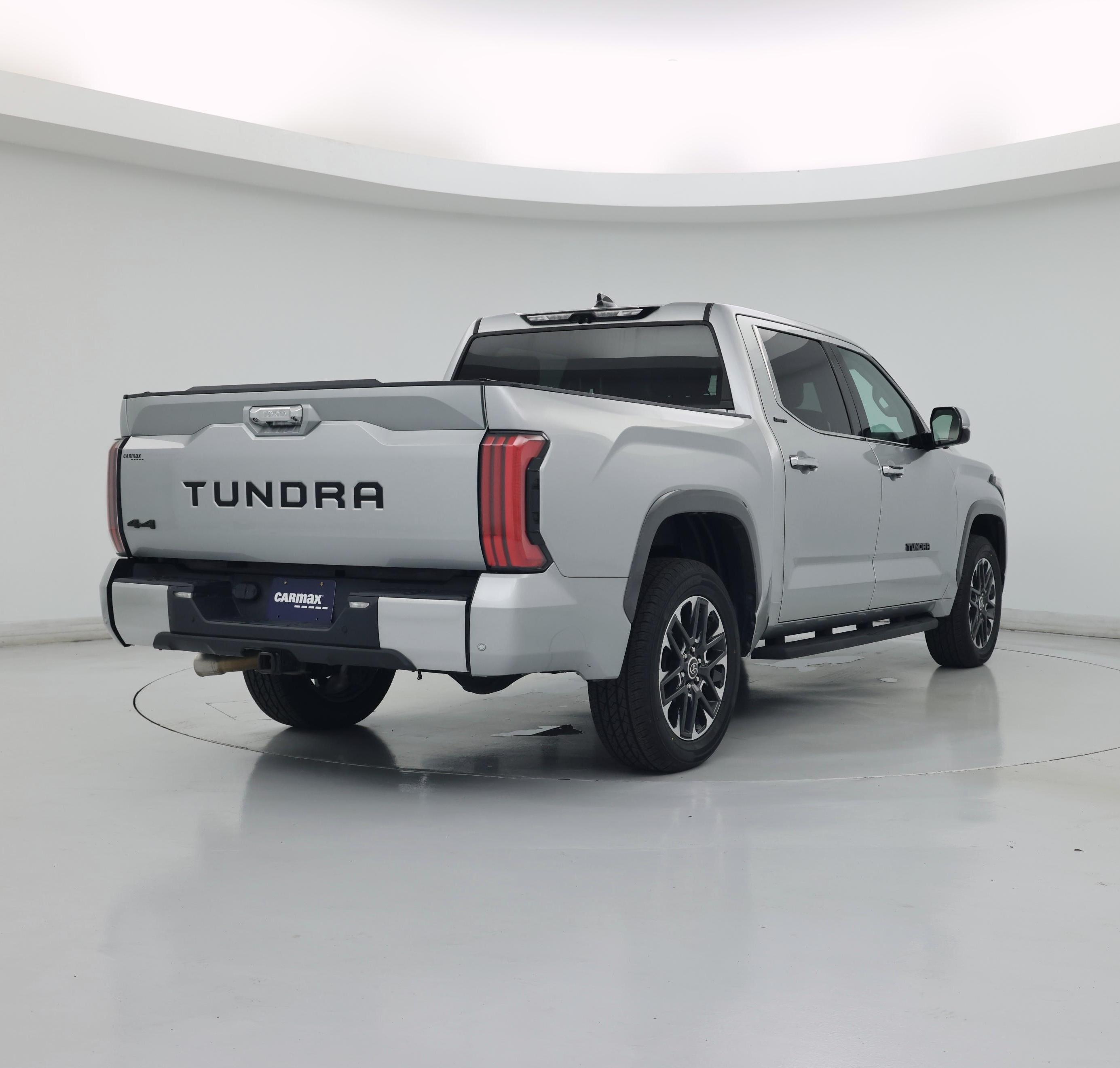 Thumbnail: 2023 Toyota Tundra - 8