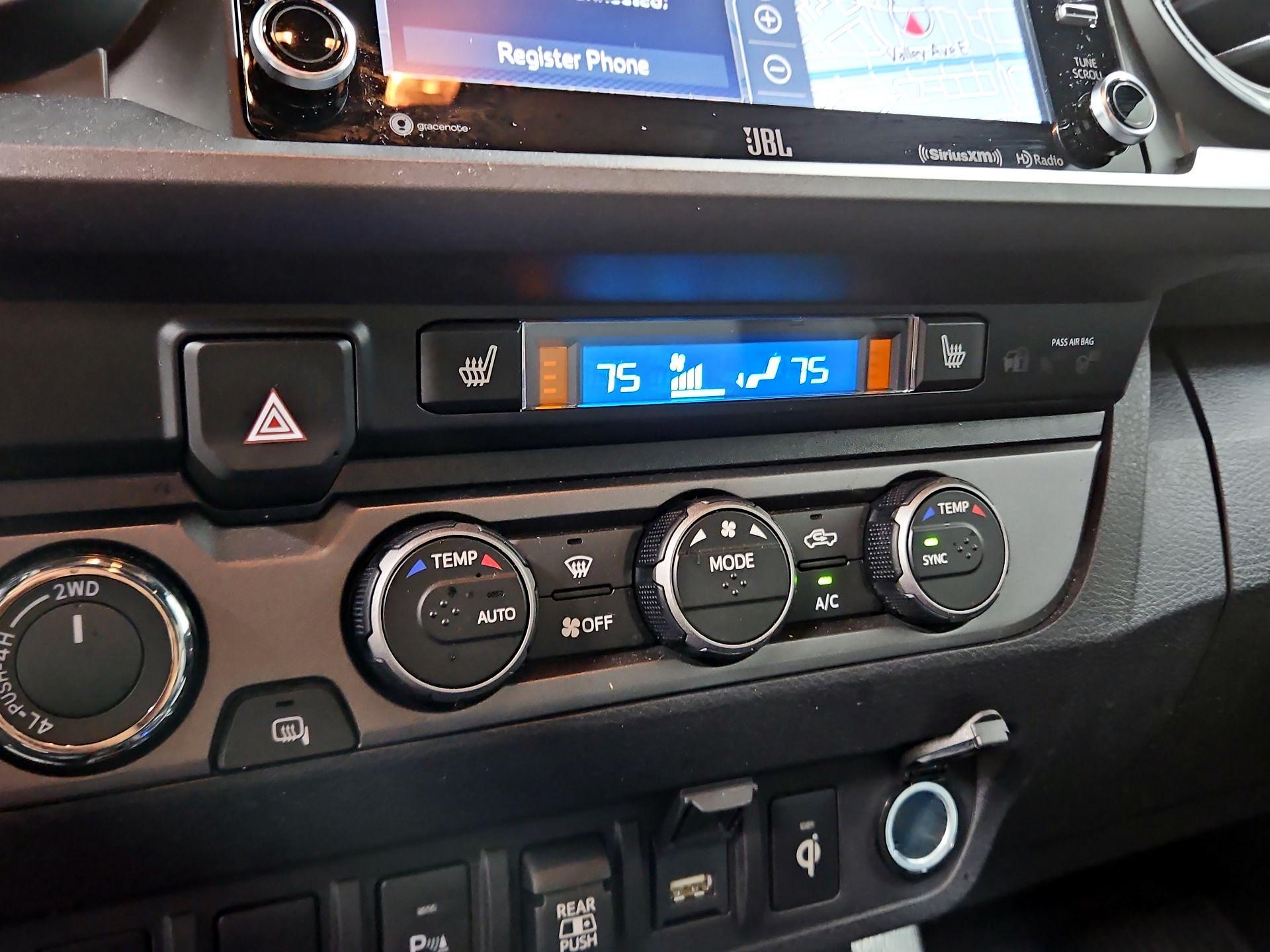 Thumbnail: 2021 Toyota Tacoma - 17