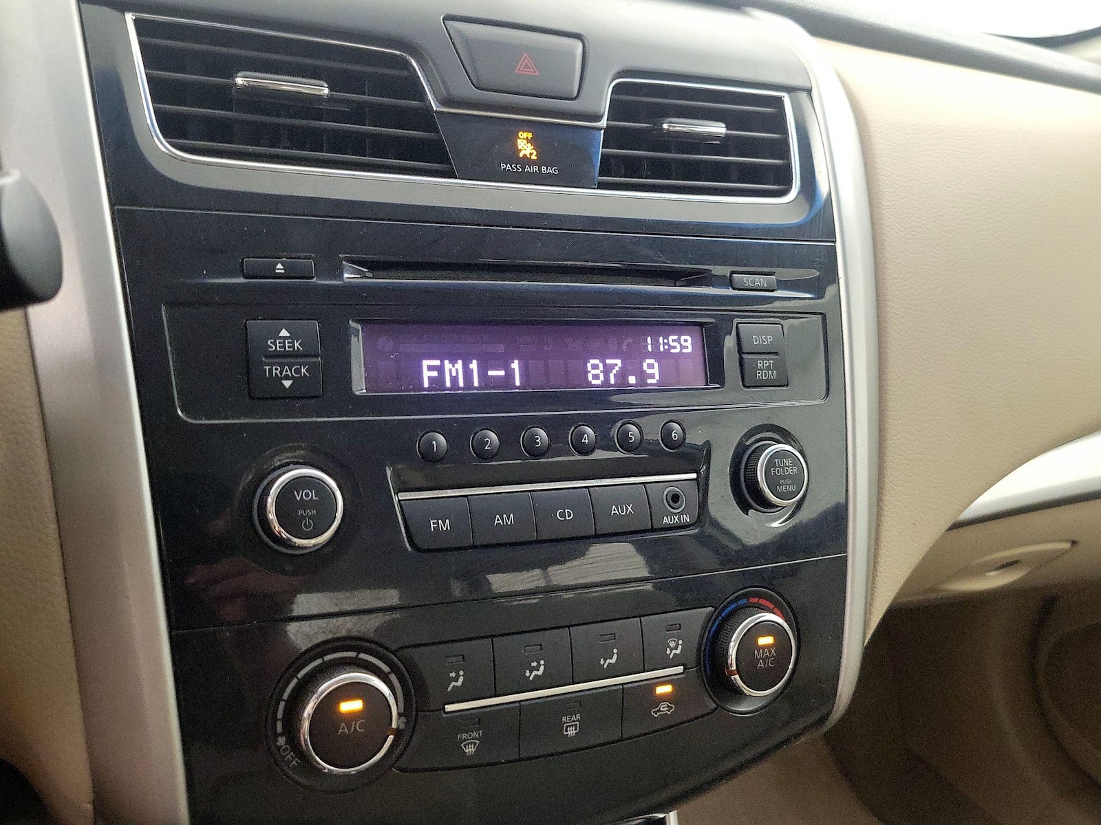 2014 Nissan Altima S - Photo 15