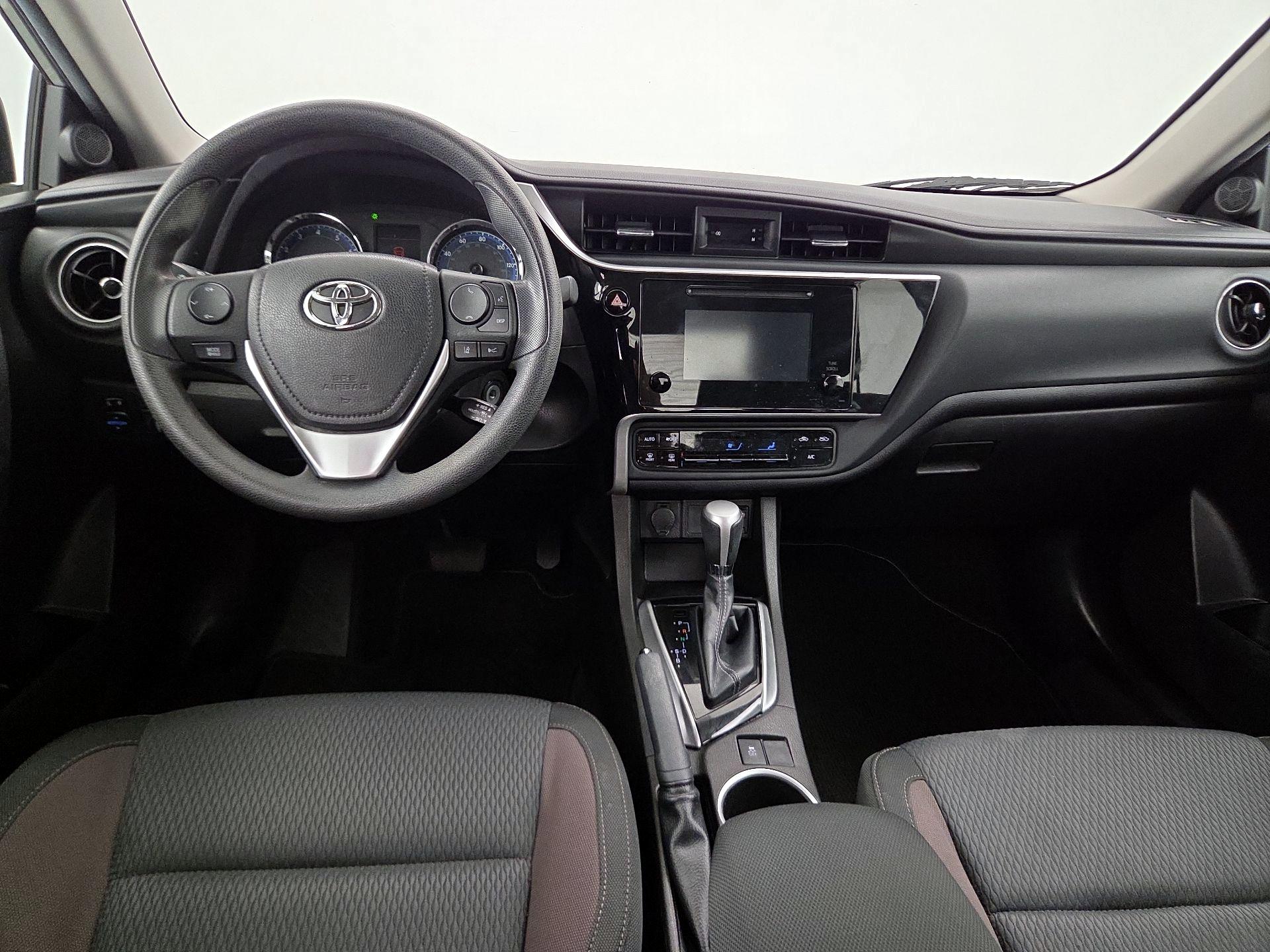 Thumbnail: 2018 Toyota Corolla - 9
