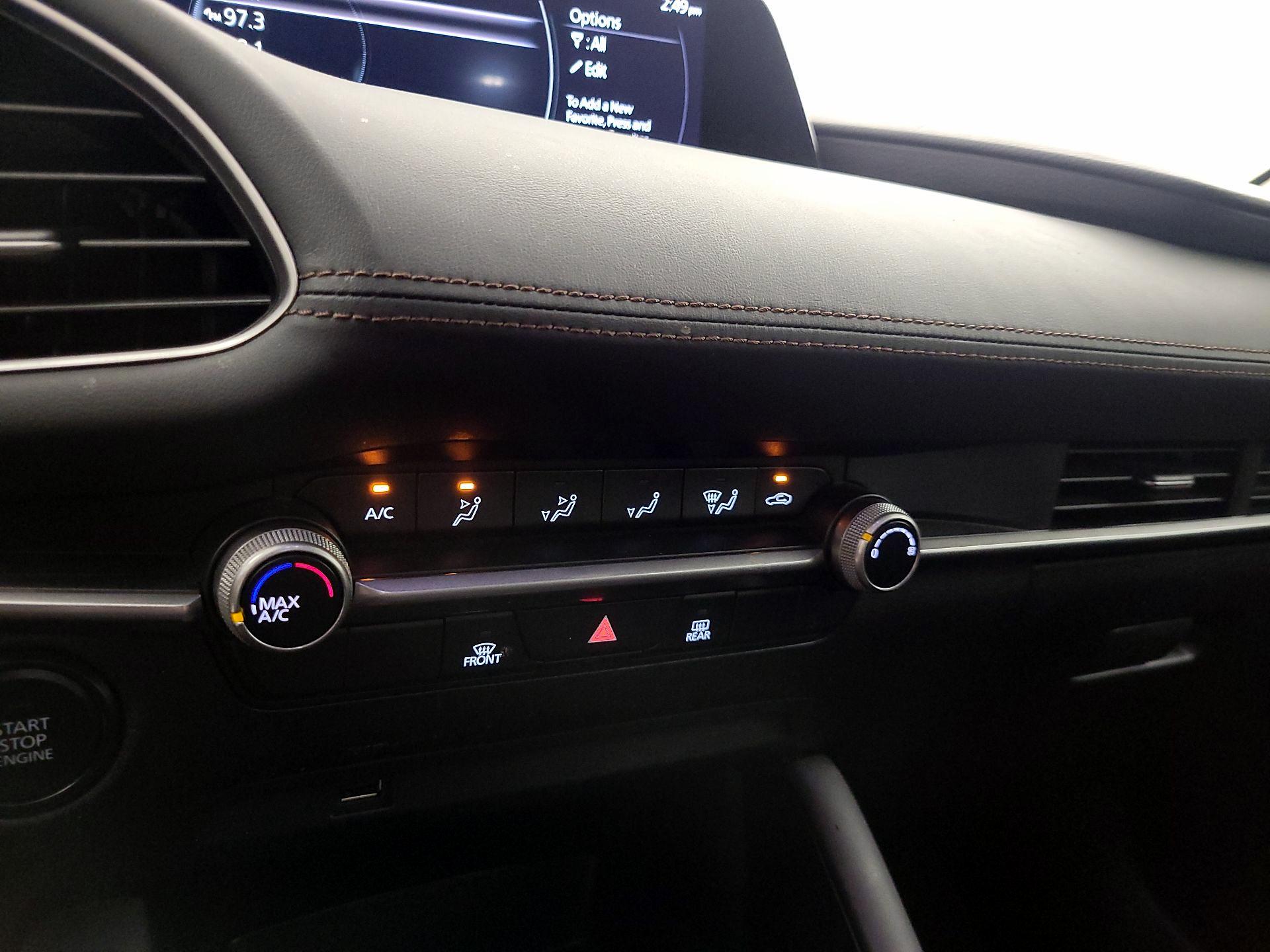 Thumbnail: 2021 Mazda Mazda3 - 16