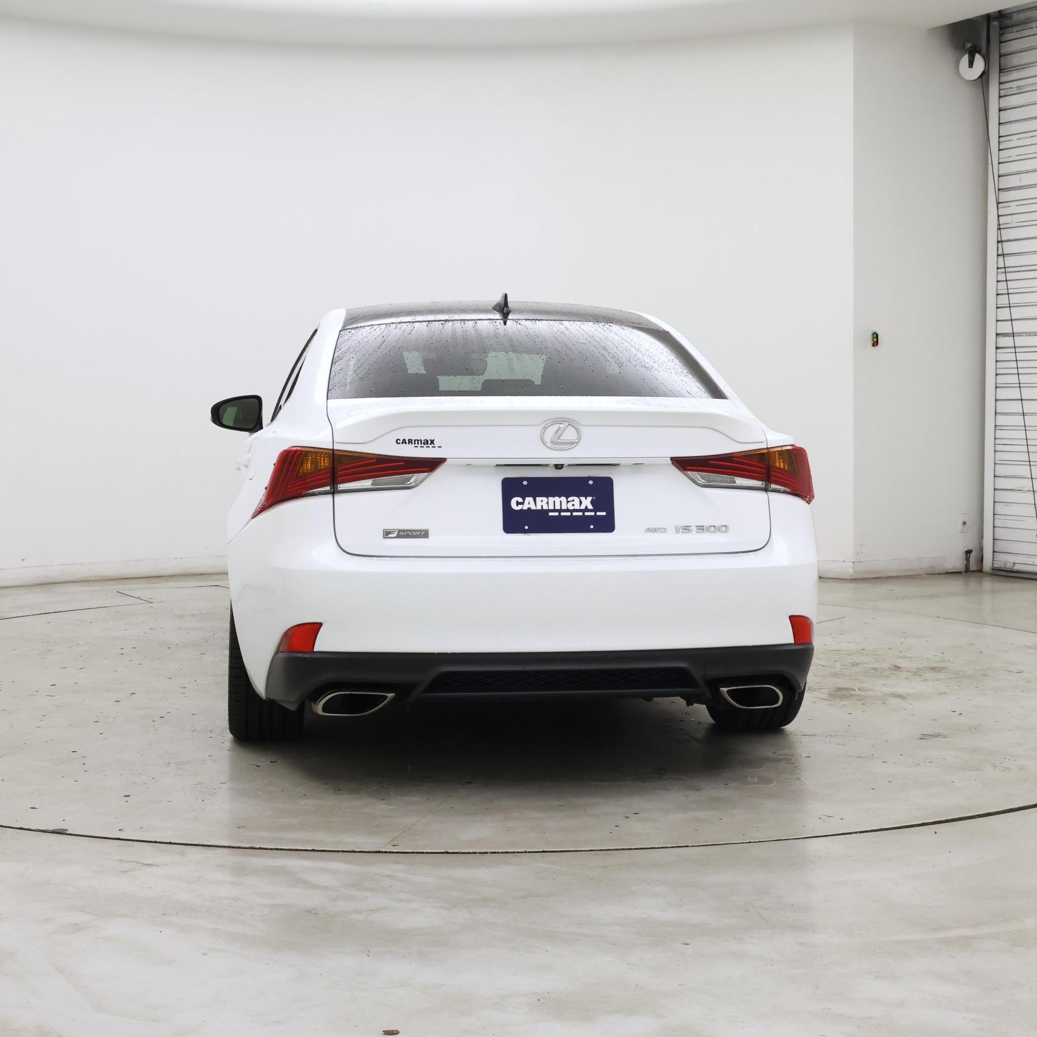 Thumbnail: 2017 Lexus IS - 6