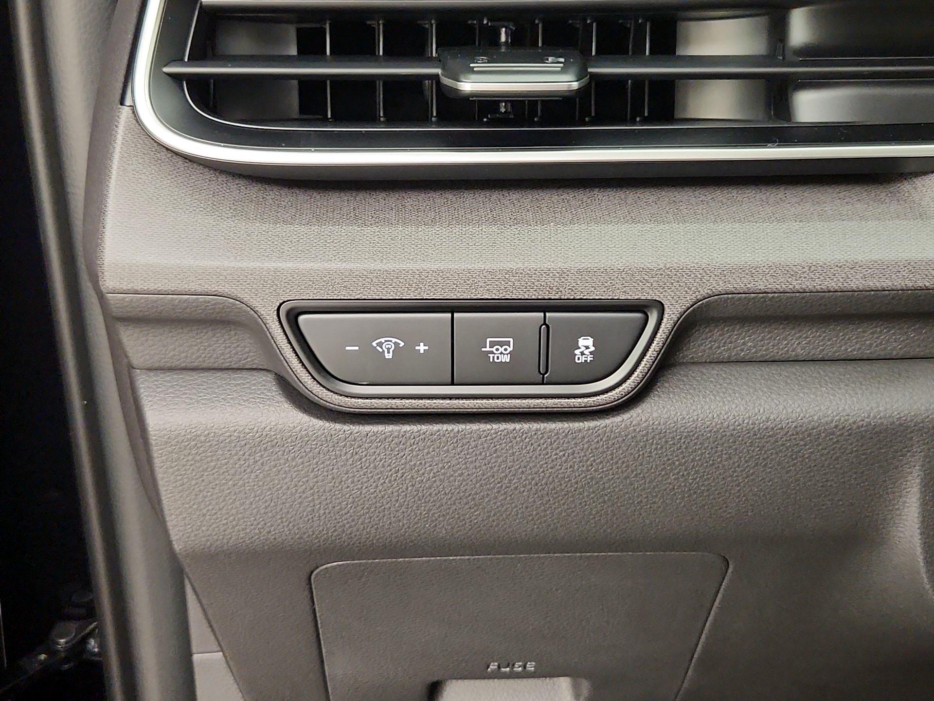 Thumbnail: 2026 Kia Carnival - 13