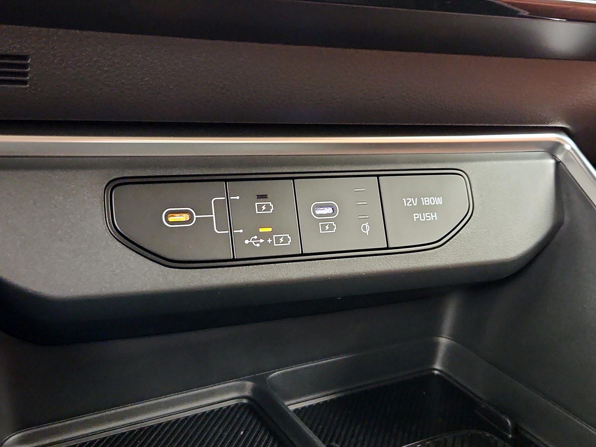 Thumbnail: 2026 Kia Carnival - 19