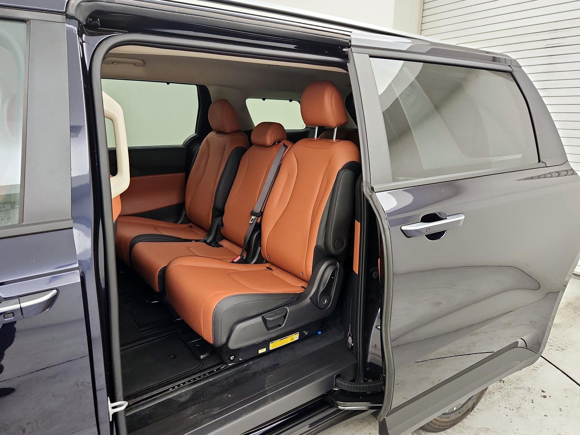 Thumbnail: 2026 Kia Carnival - 20