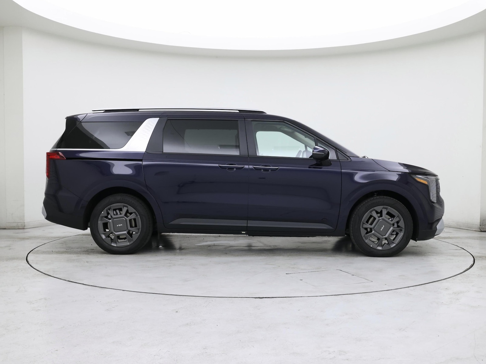 2026 Kia Carnival EX - Photo 8