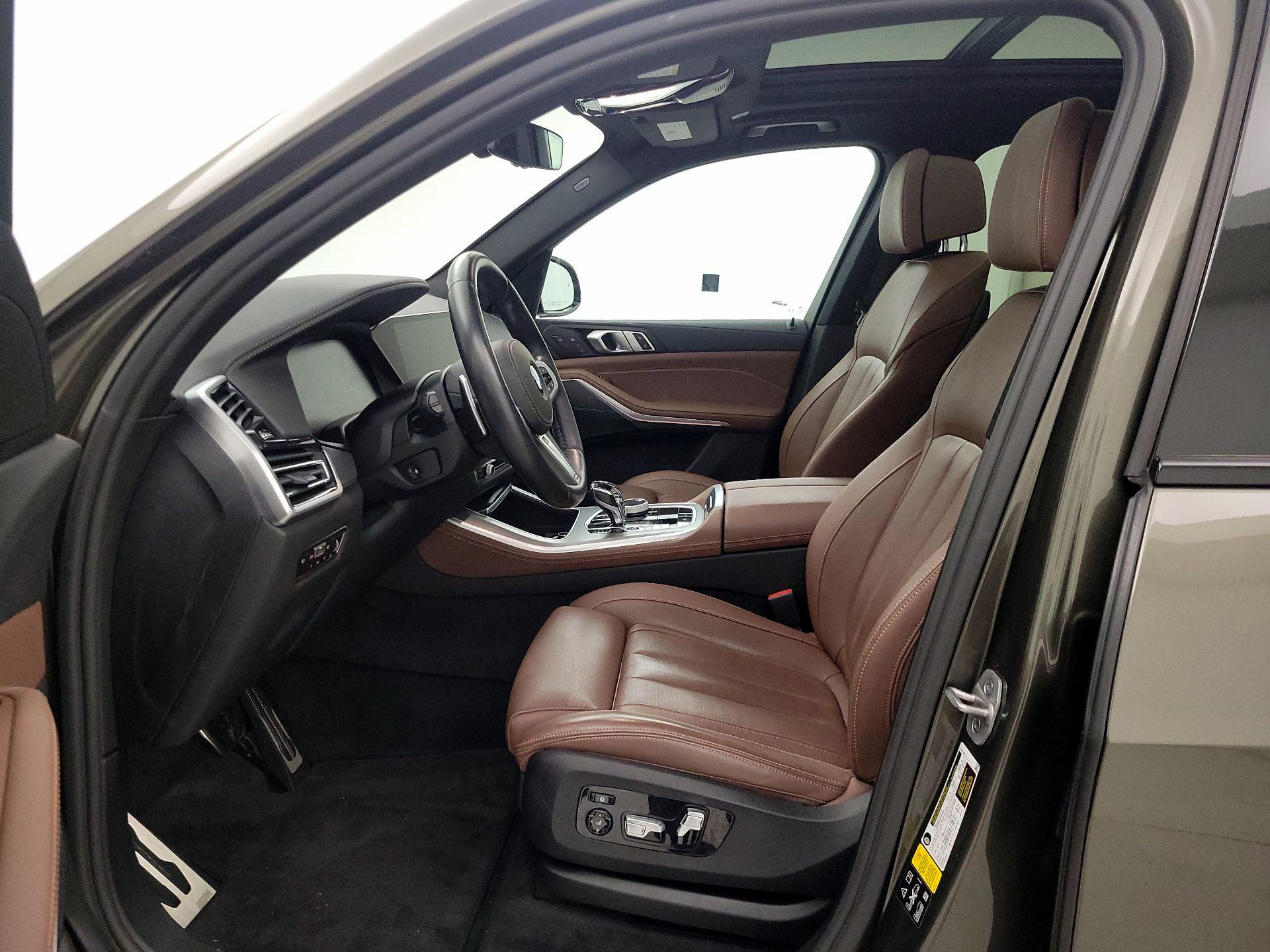 Thumbnail: 2021 BMW X5 - 11