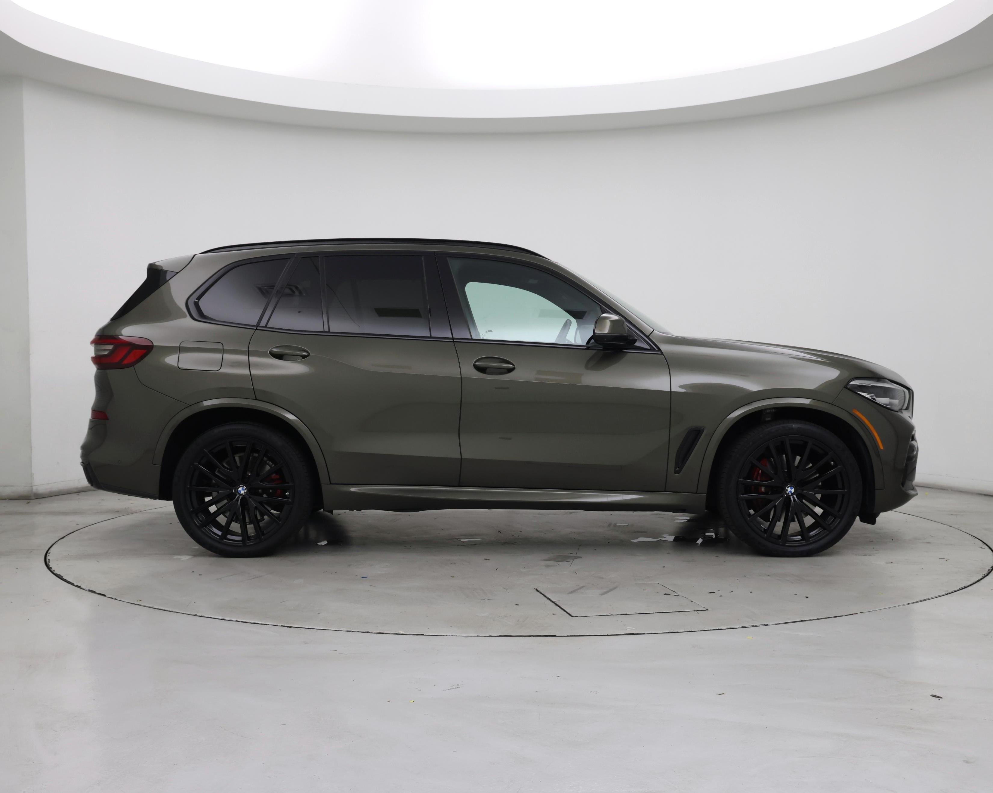 Thumbnail: 2021 BMW X5 - 7