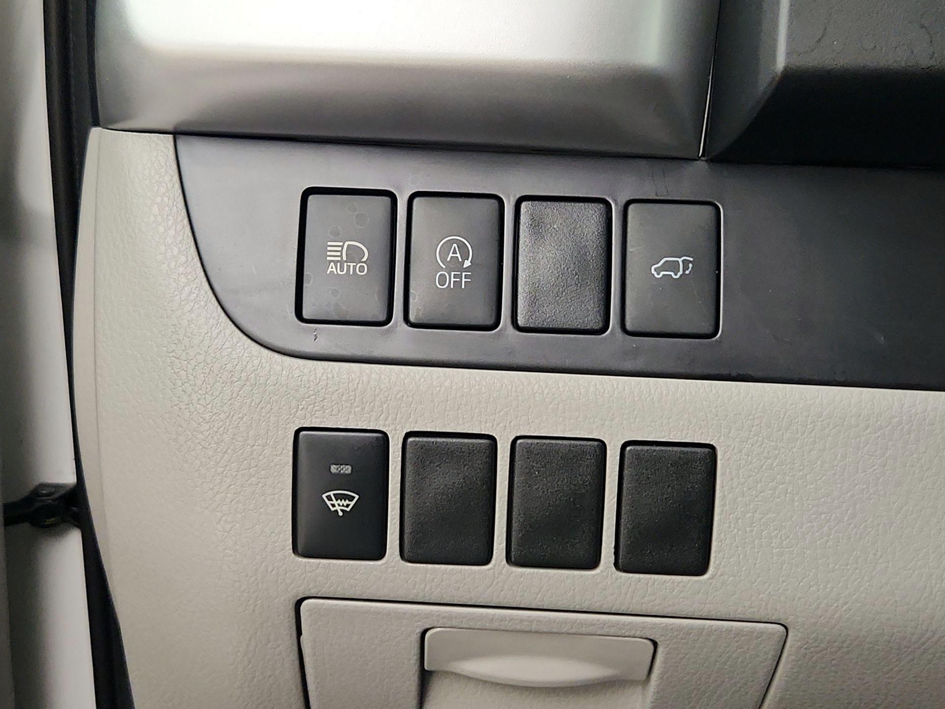 Thumbnail: 2019 Toyota Highlander - 13