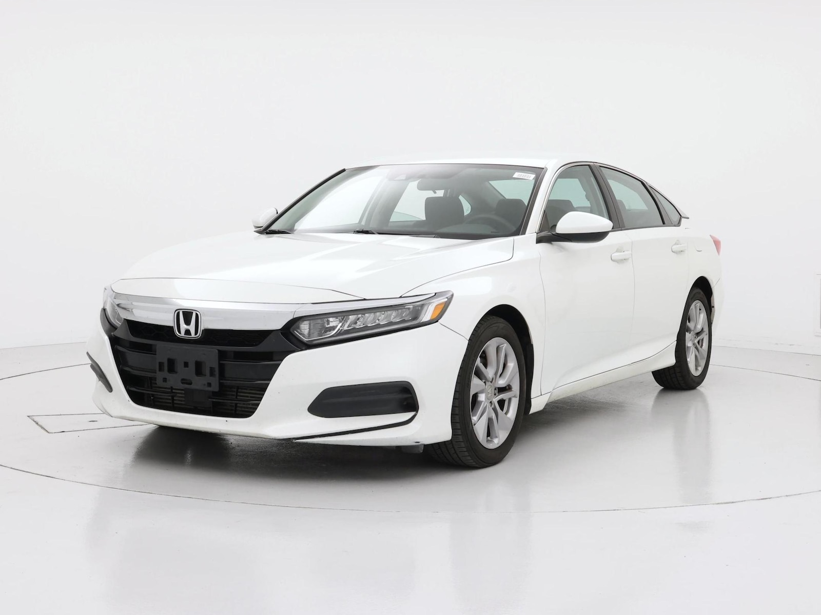 2018 Honda Accord LX - Photo 5