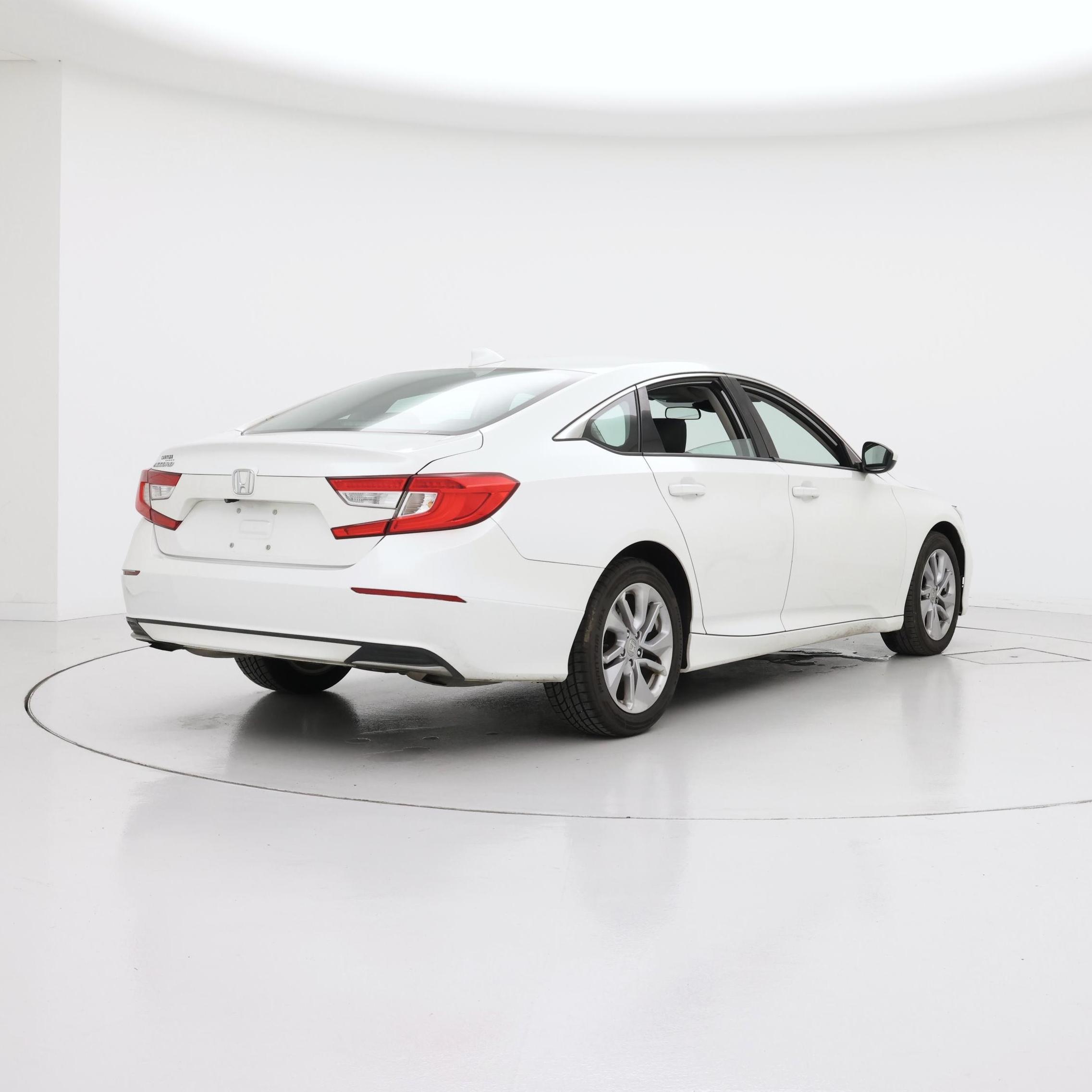 Thumbnail: 2018 Honda Accord - 8
