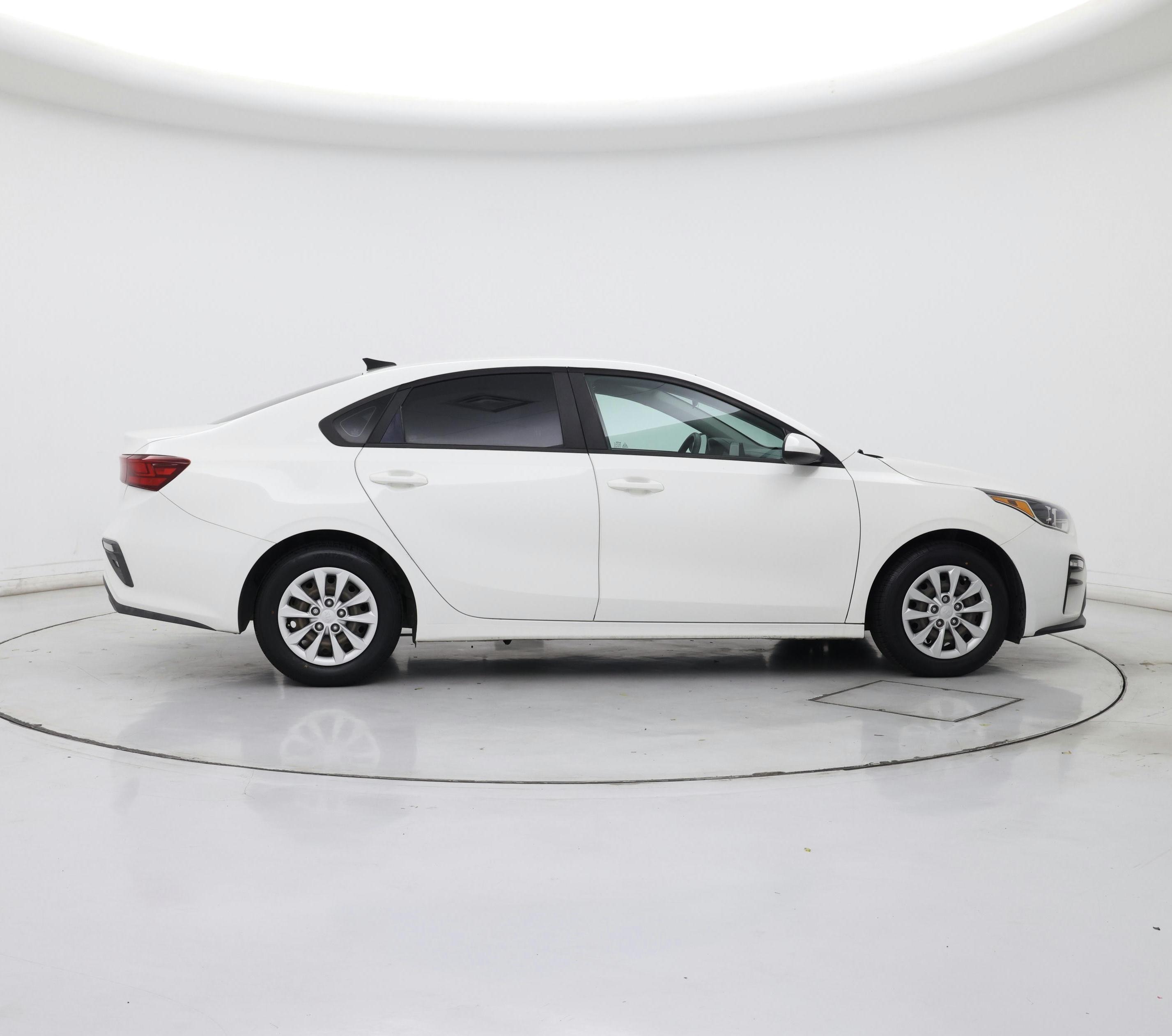 Thumbnail: 2019 Kia Forte - 7