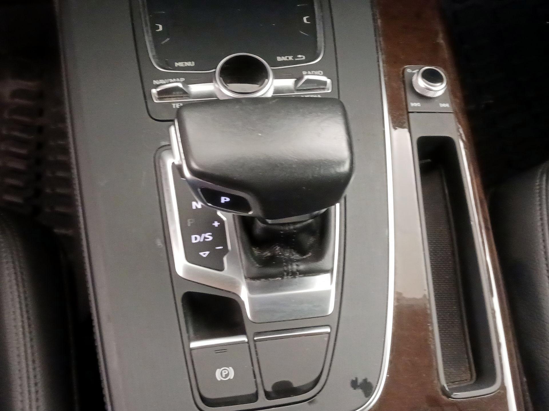 Thumbnail: 2019 Audi Q5 - 18