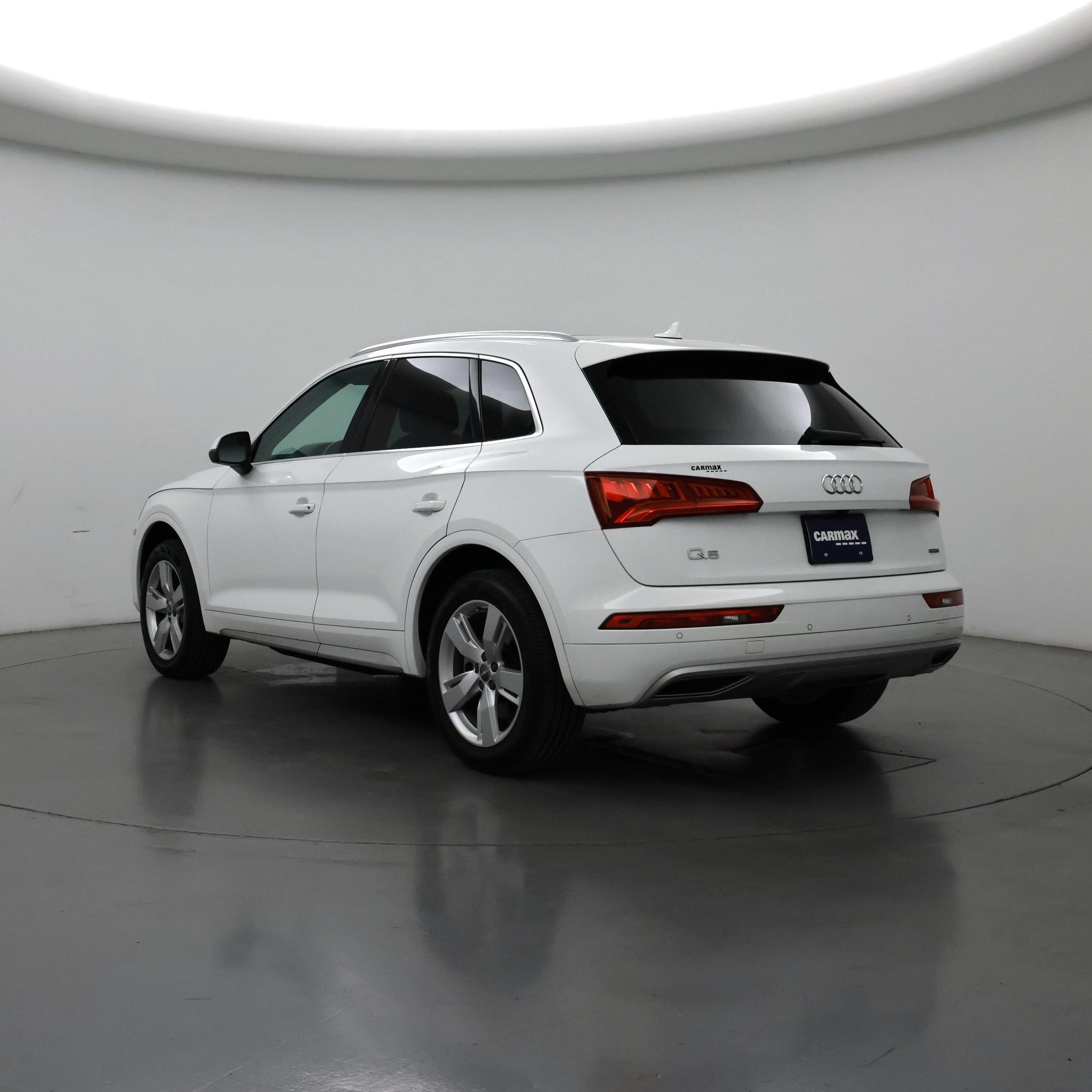 Thumbnail: 2019 Audi Q5 - 2