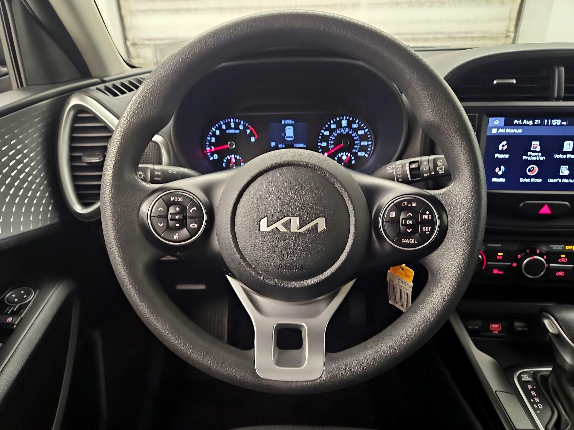 Thumbnail: 2022 Kia Soul - 10