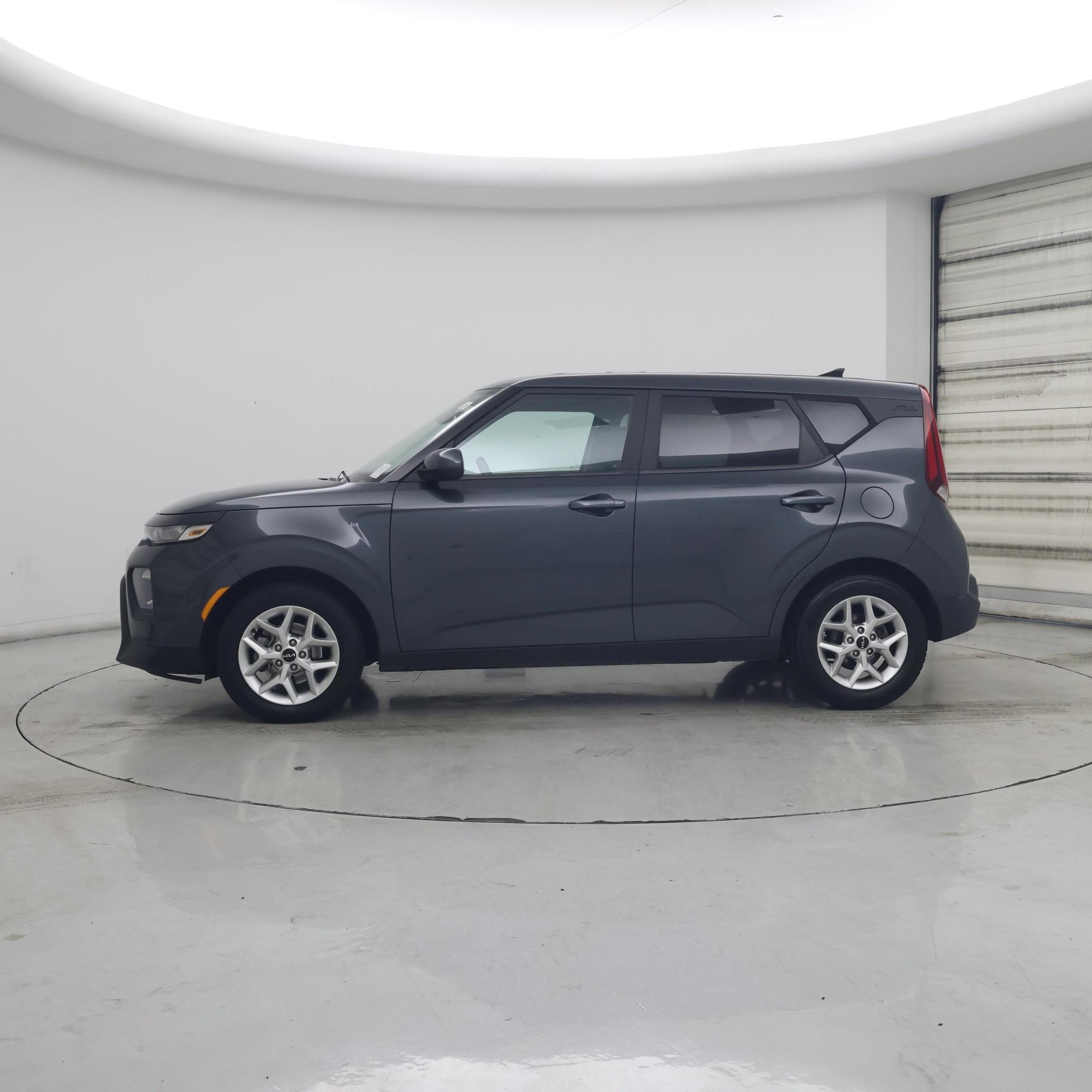 Thumbnail: 2022 Kia Soul - 3