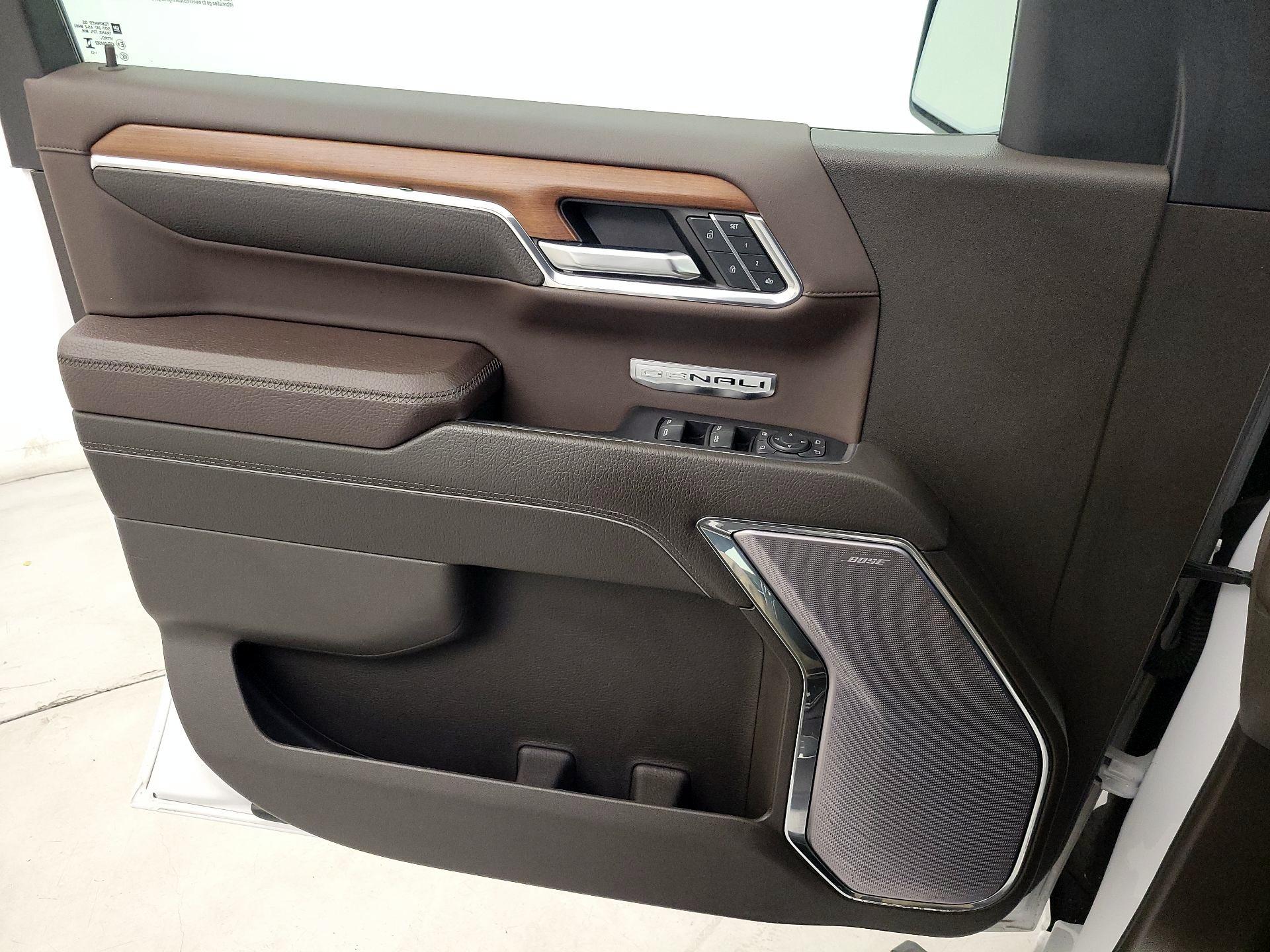 Thumbnail: 2023 GMC Sierra 1500 - 12