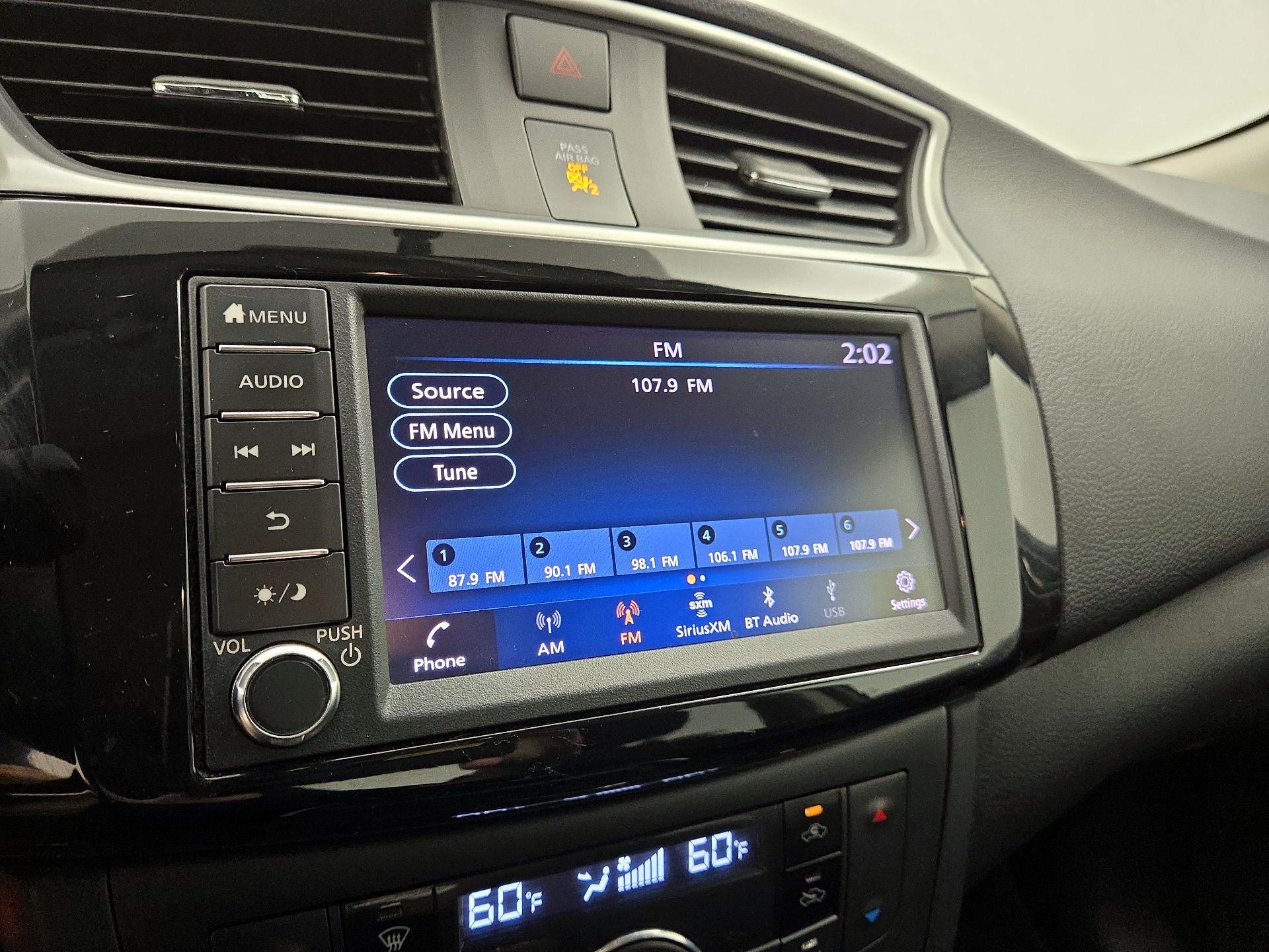 Thumbnail: 2019 Nissan Sentra - 15