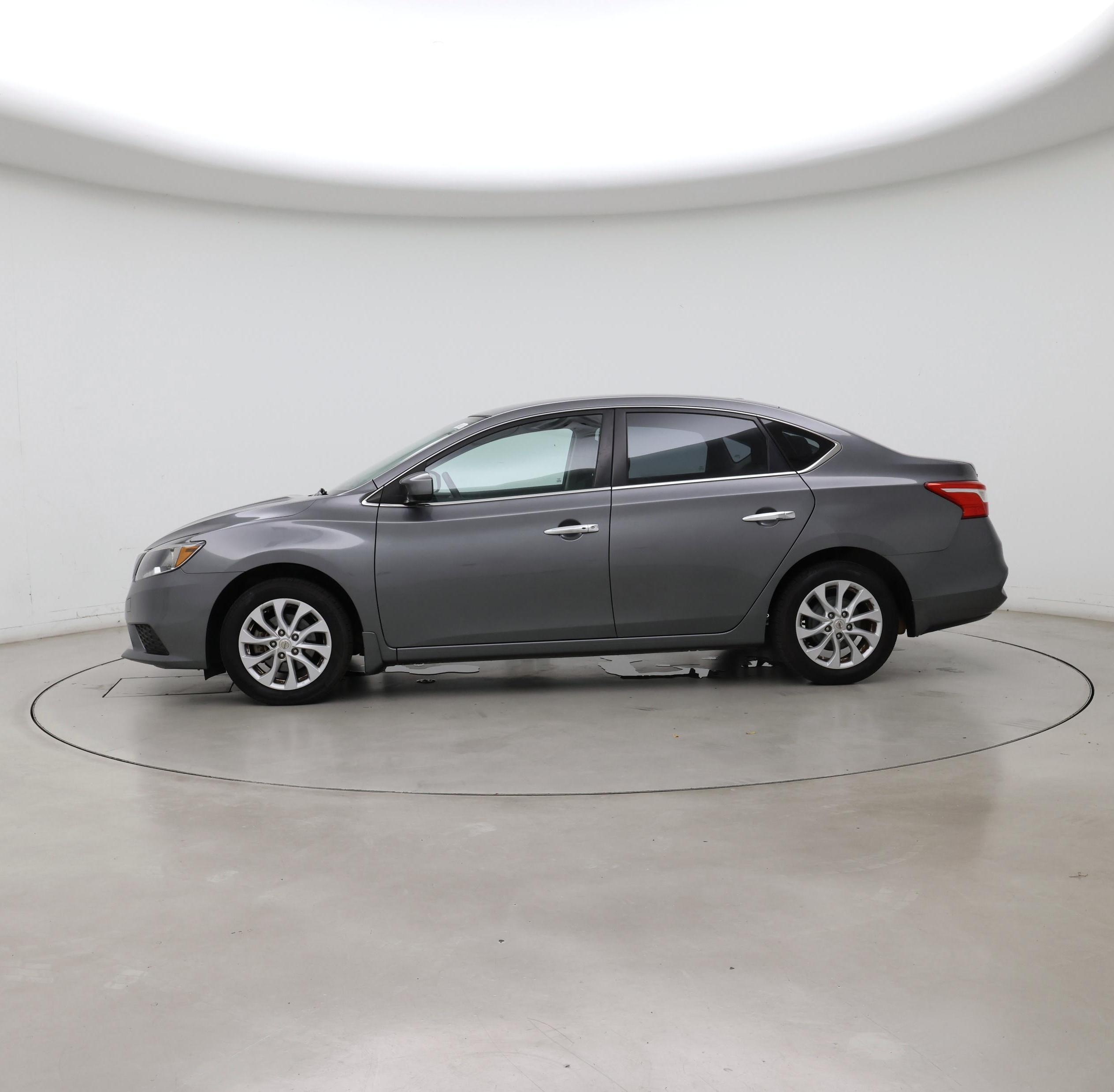 Thumbnail: 2019 Nissan Sentra - 3