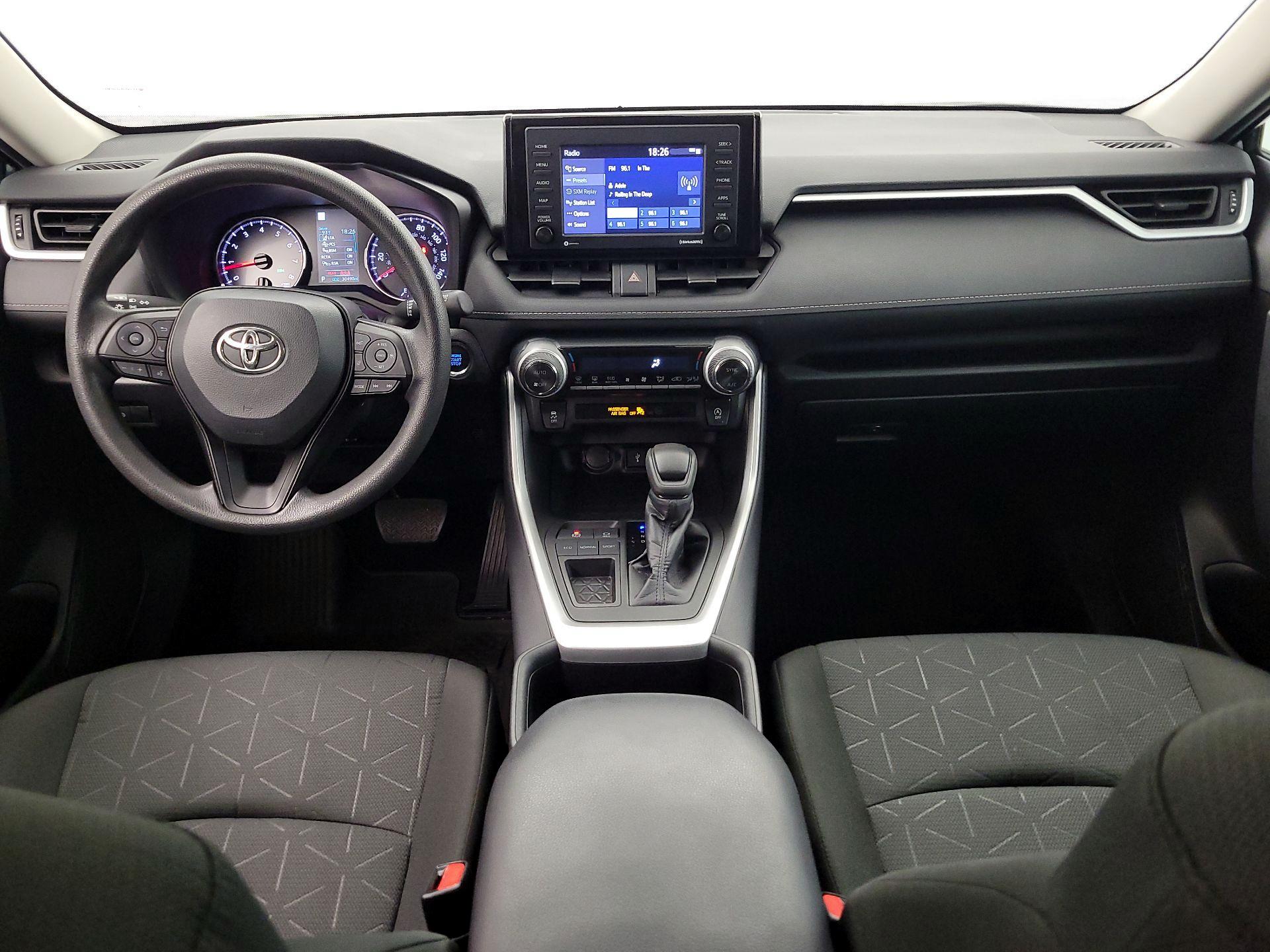 Thumbnail: 2022 Toyota RAV4 - 9