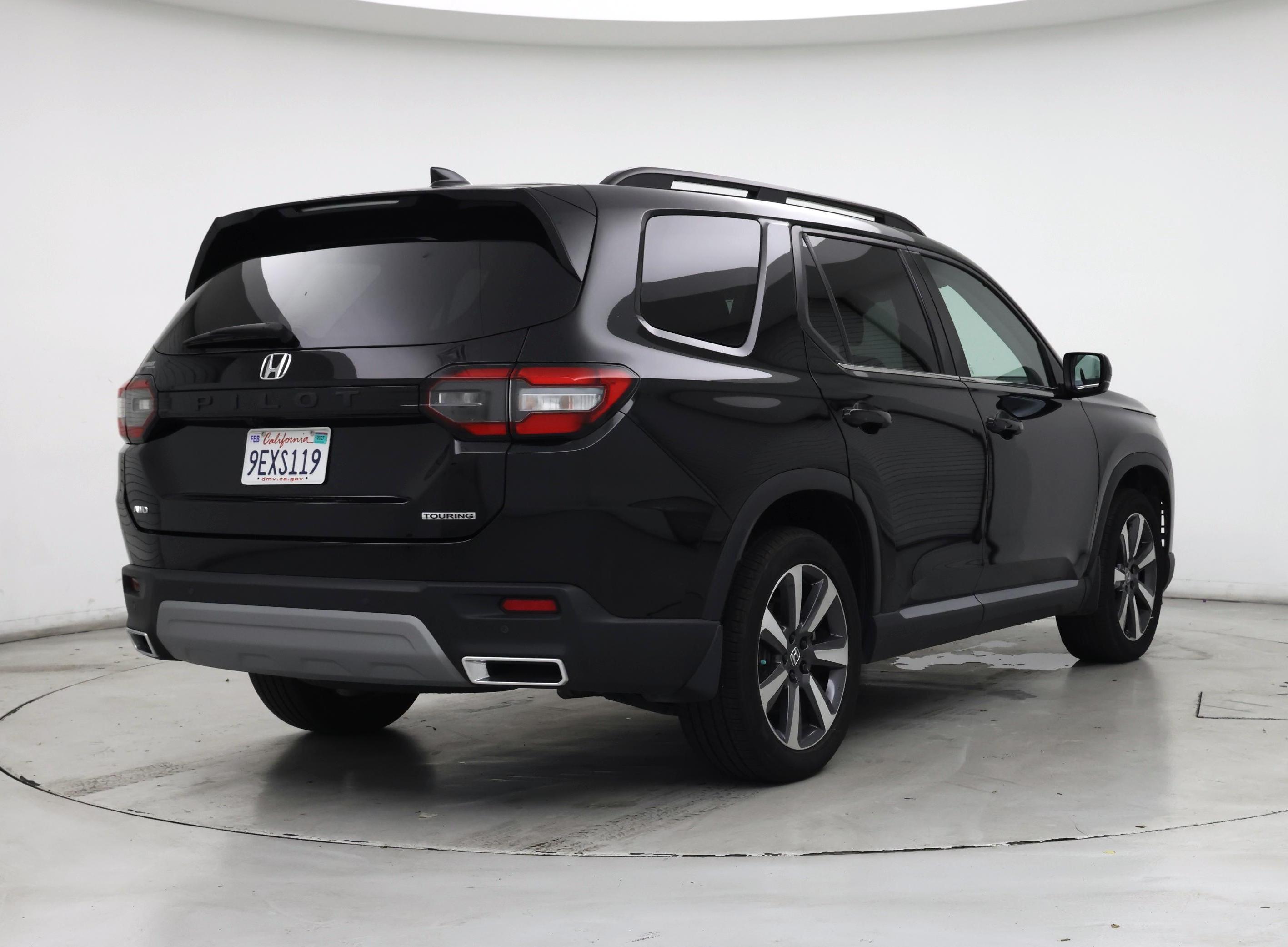 Thumbnail: 2023 Honda Pilot - 8